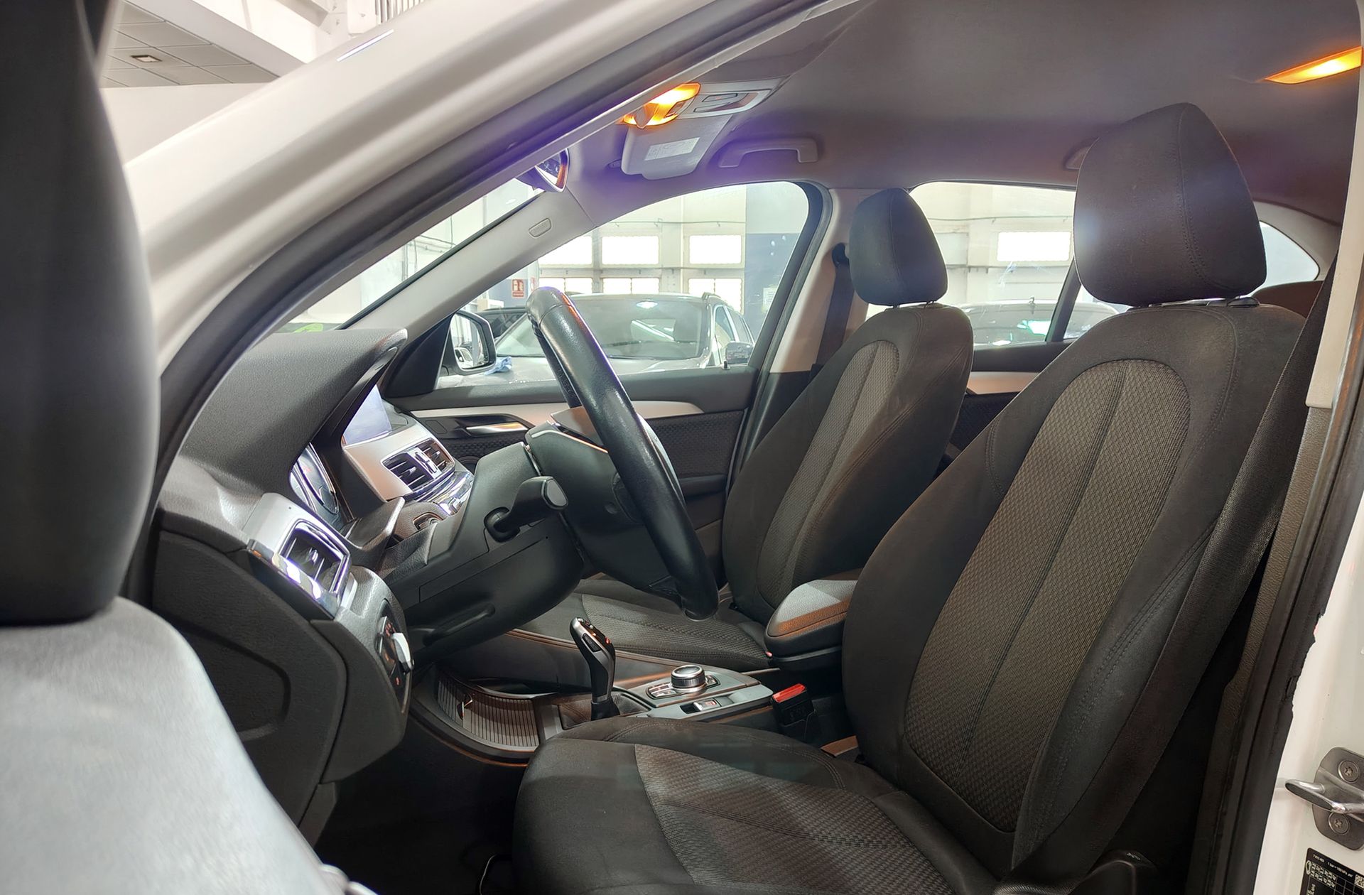 BMW X1 sDrive18d - foto 10