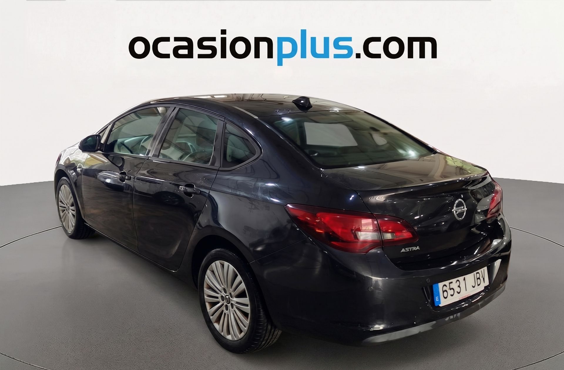 Opel Astra 1.6 Sedan Selective - foto 3