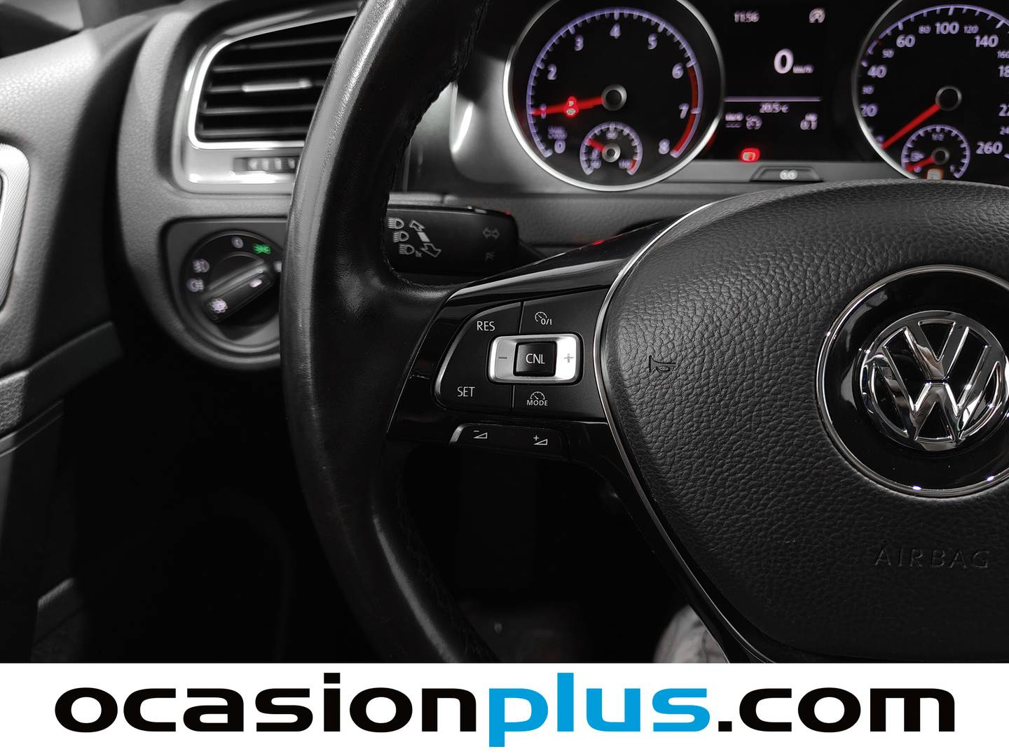 Equipamiento del Volkswagen Golf Volkswagen Golf Business 1.0 TSI (110 CV)