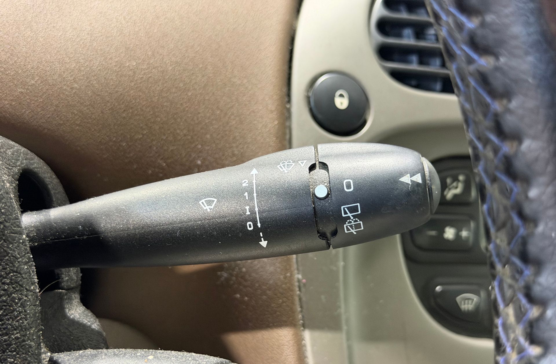 Citroën Xsara Picasso 2.0 HDi Exclusive Plus - foto 22