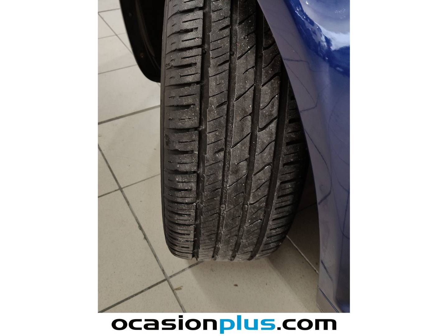 Foto Audi A3 Audi A3 Attraction 1.6 (102 CV)