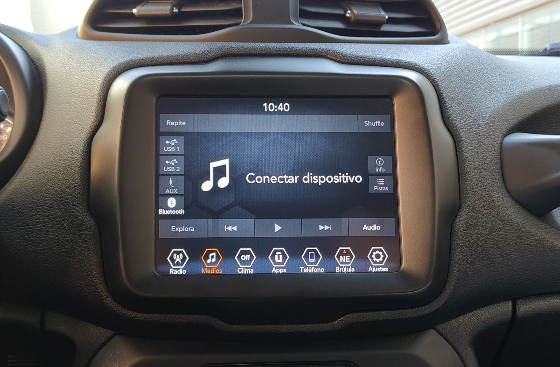 Jeep Renegade eHybrid 1.5 Limited ATX - foto 26