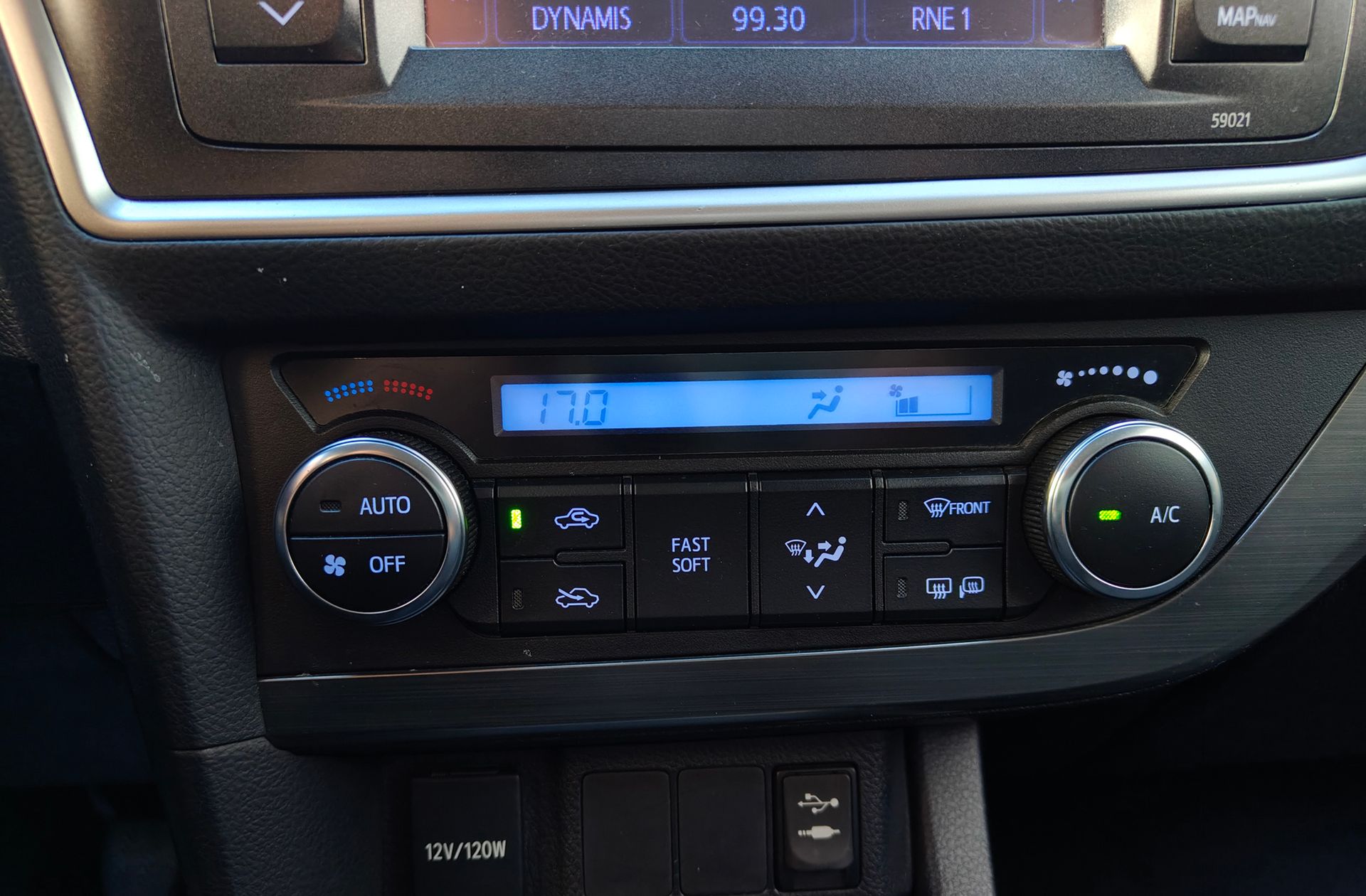 Toyota Auris 120D Touring Sports Active - foto 27