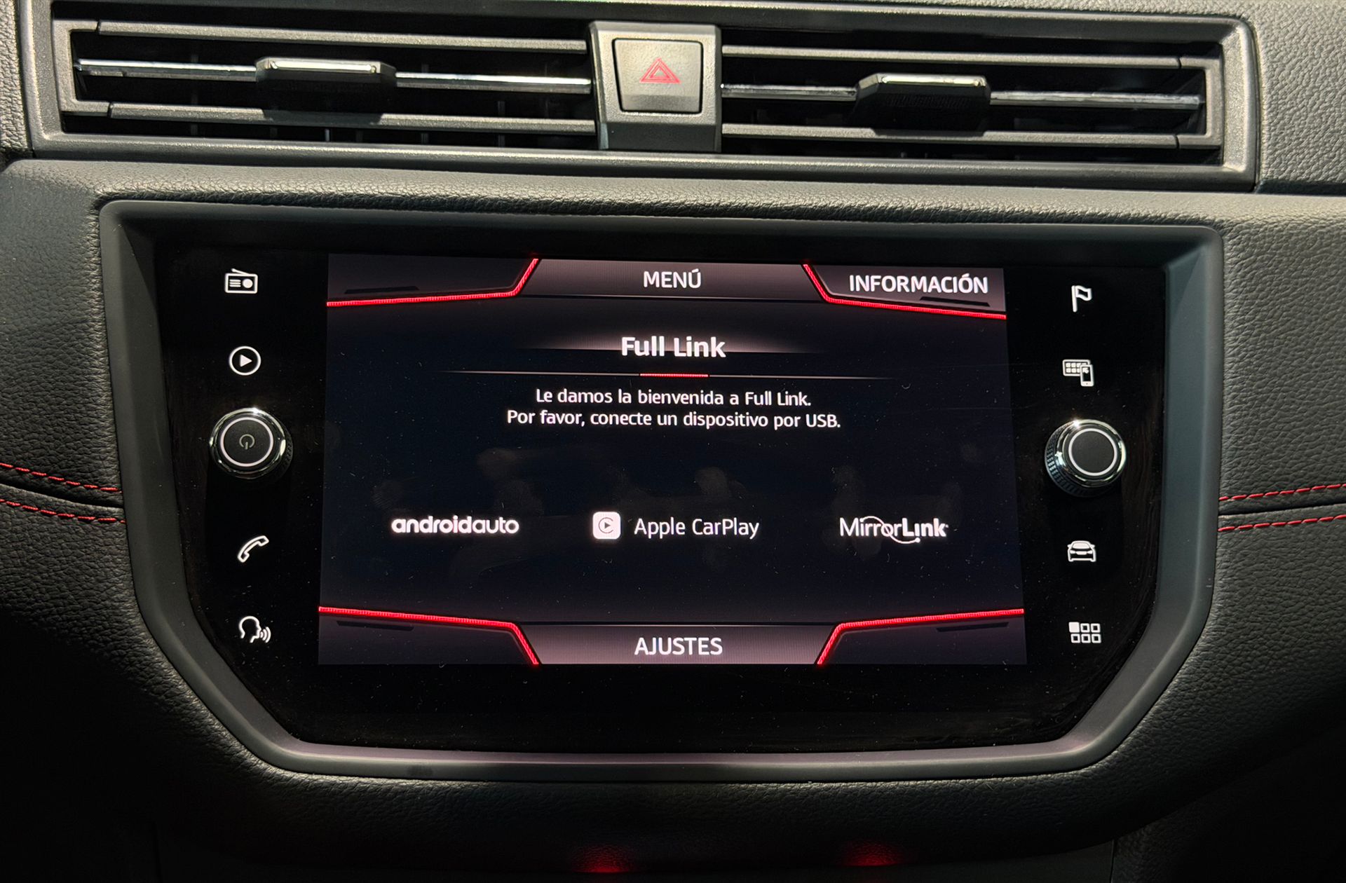 SEAT Arona 1.0 TSI Ecomotive FR Edition - foto 9