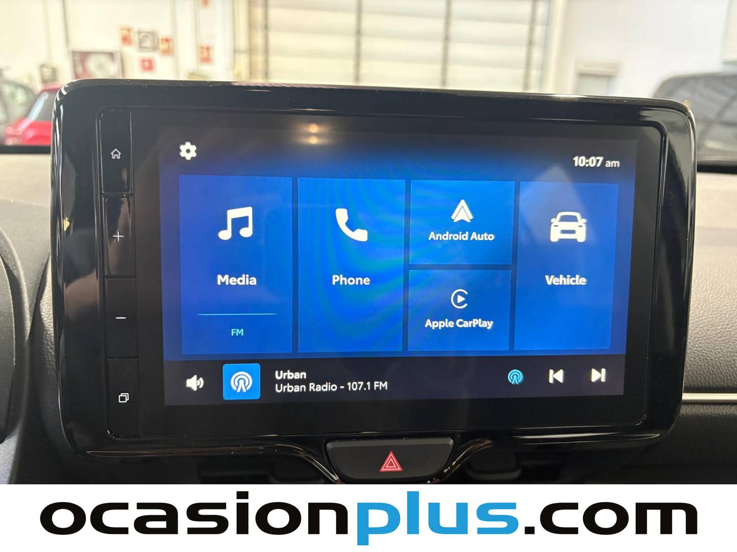 Foto Toyota Yaris Cross Toyota Yaris Cross 120H Business Plus (116 CV)