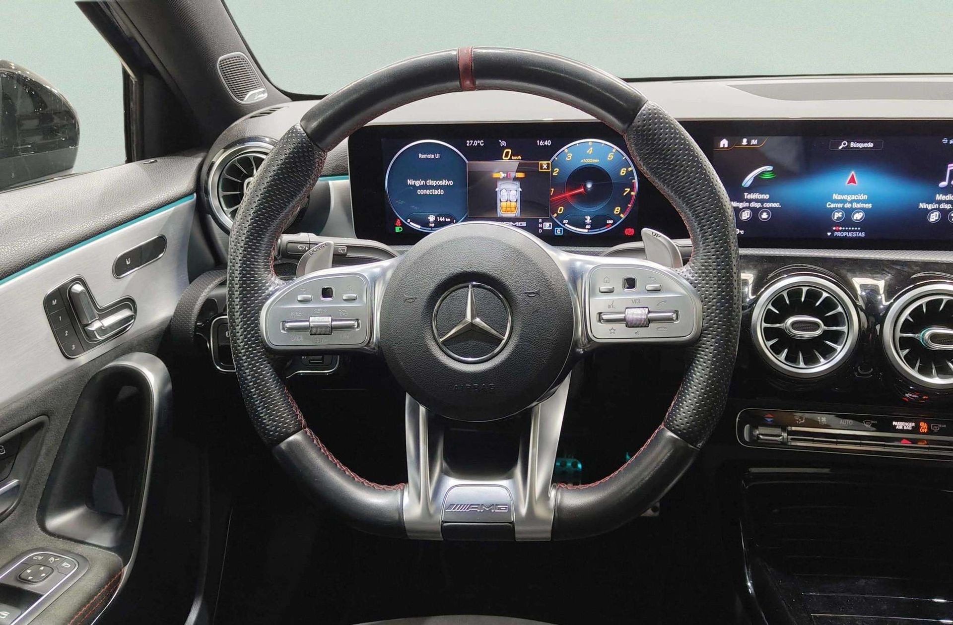 Mercedes-Benz Clase A Mercedes-AMG 35 4Matic+ - foto 30
