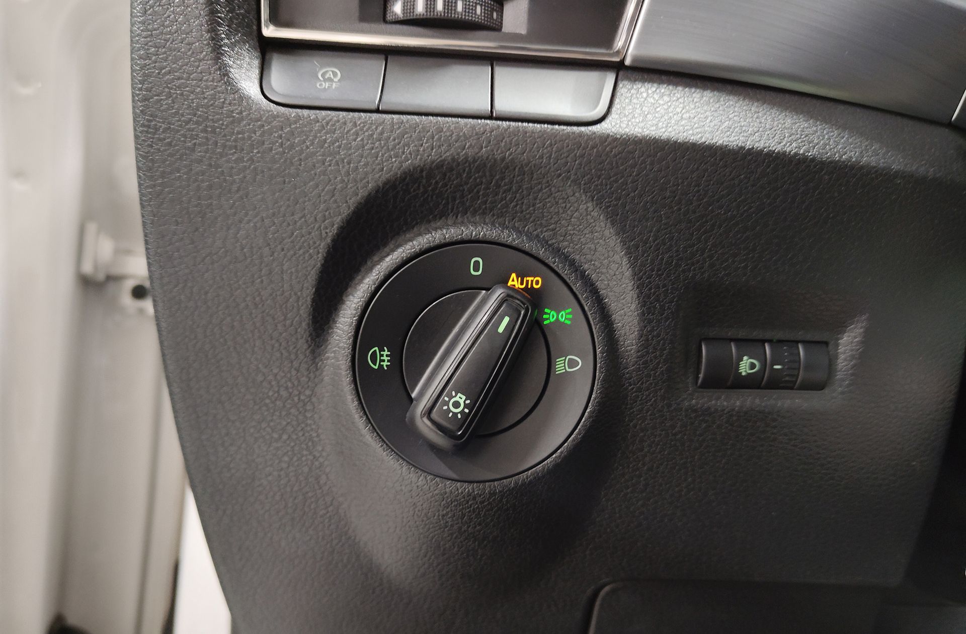 Škoda Fabia 1.4 TDI Ambition - foto 19