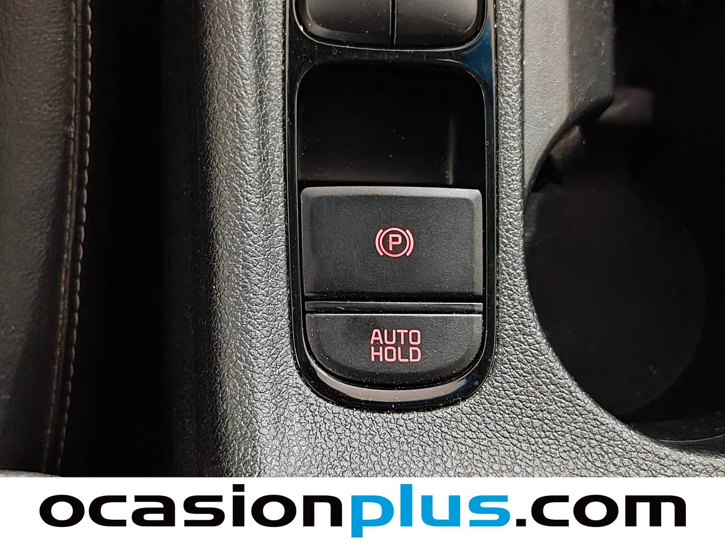 KIA Niro KIA Niro 1.6 GDi HEV Emotion (141 CV) al mejor precio