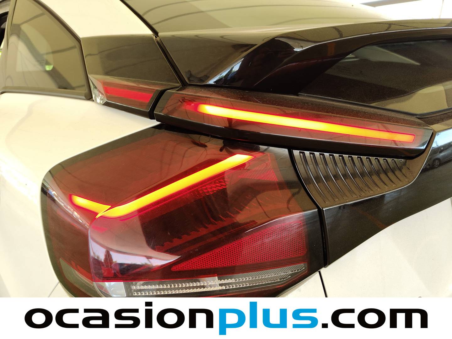 Foto Citroën C4 Citroen C4 BlueHDi 130 S&S Feel Pack EAT8 (130 CV)