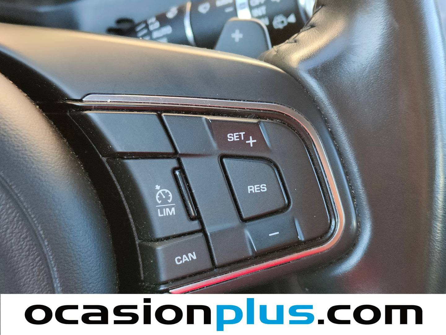 Foto Jaguar F-Pace Jaguar F-PACE 2.0L i4D Prestige AWD Auto (180 CV)