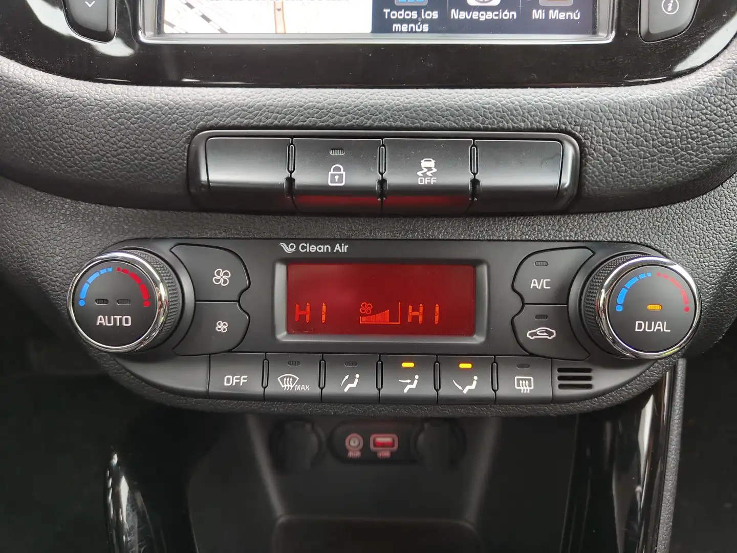 Foto KIA Ceed Kia Ceed 1.6 CRDi VGT Tech DCT (136 CV)