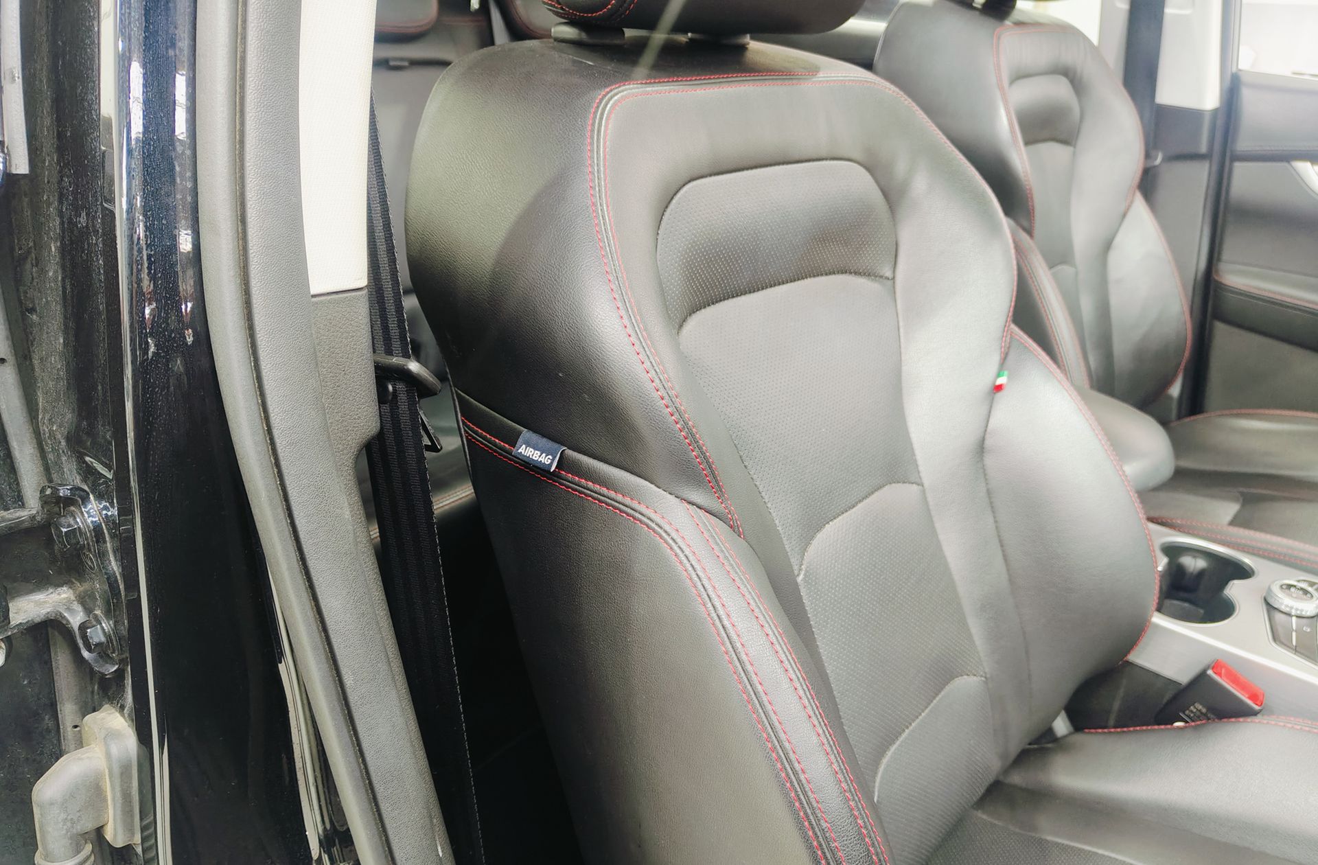 SWM G01 1.5T Luxury - foto 8