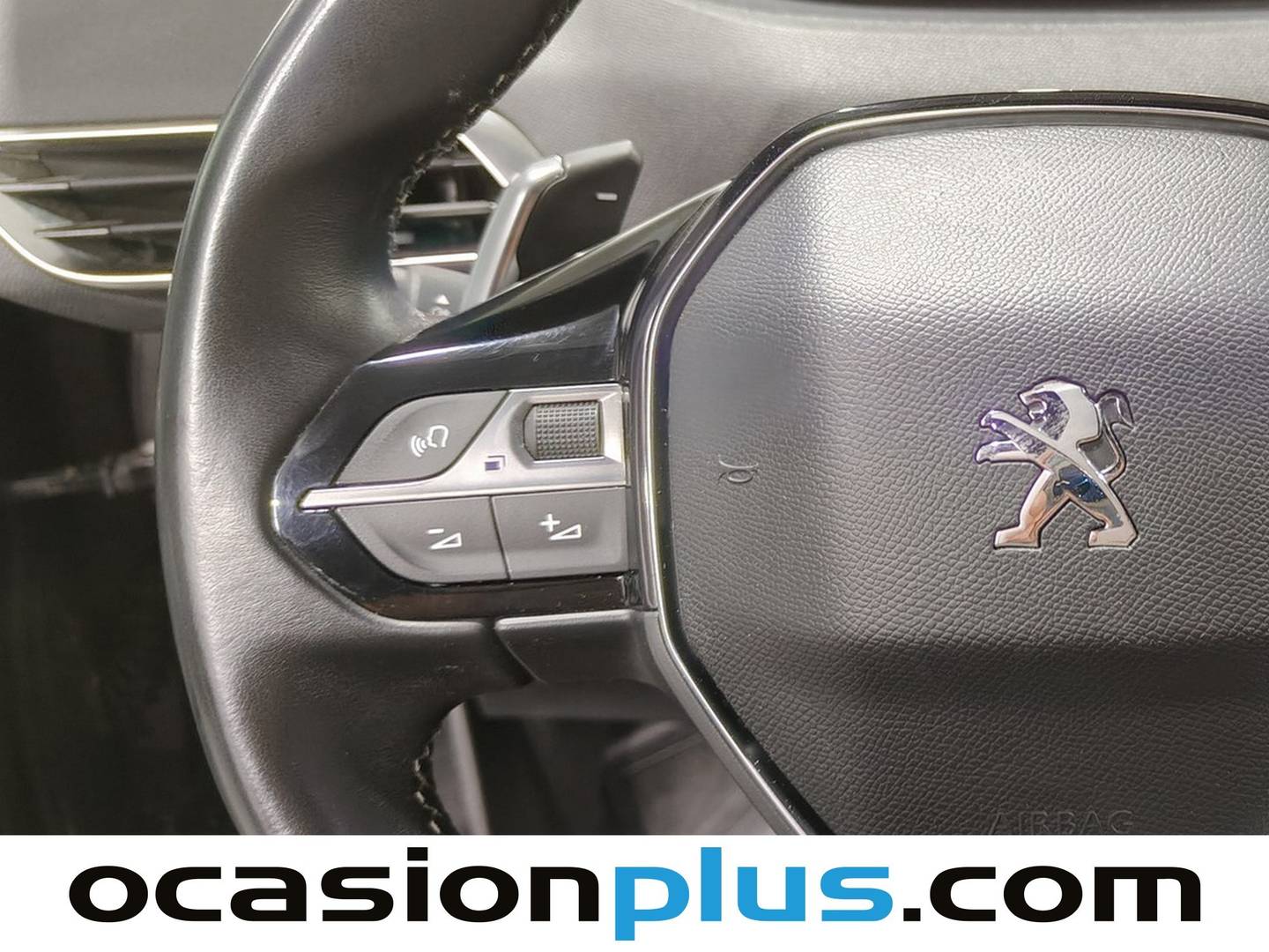 Foto Peugeot 3008 Hybrid Peugeot 3008 Hybrid 300 Allure Pack e-EAT8  (300 CV)