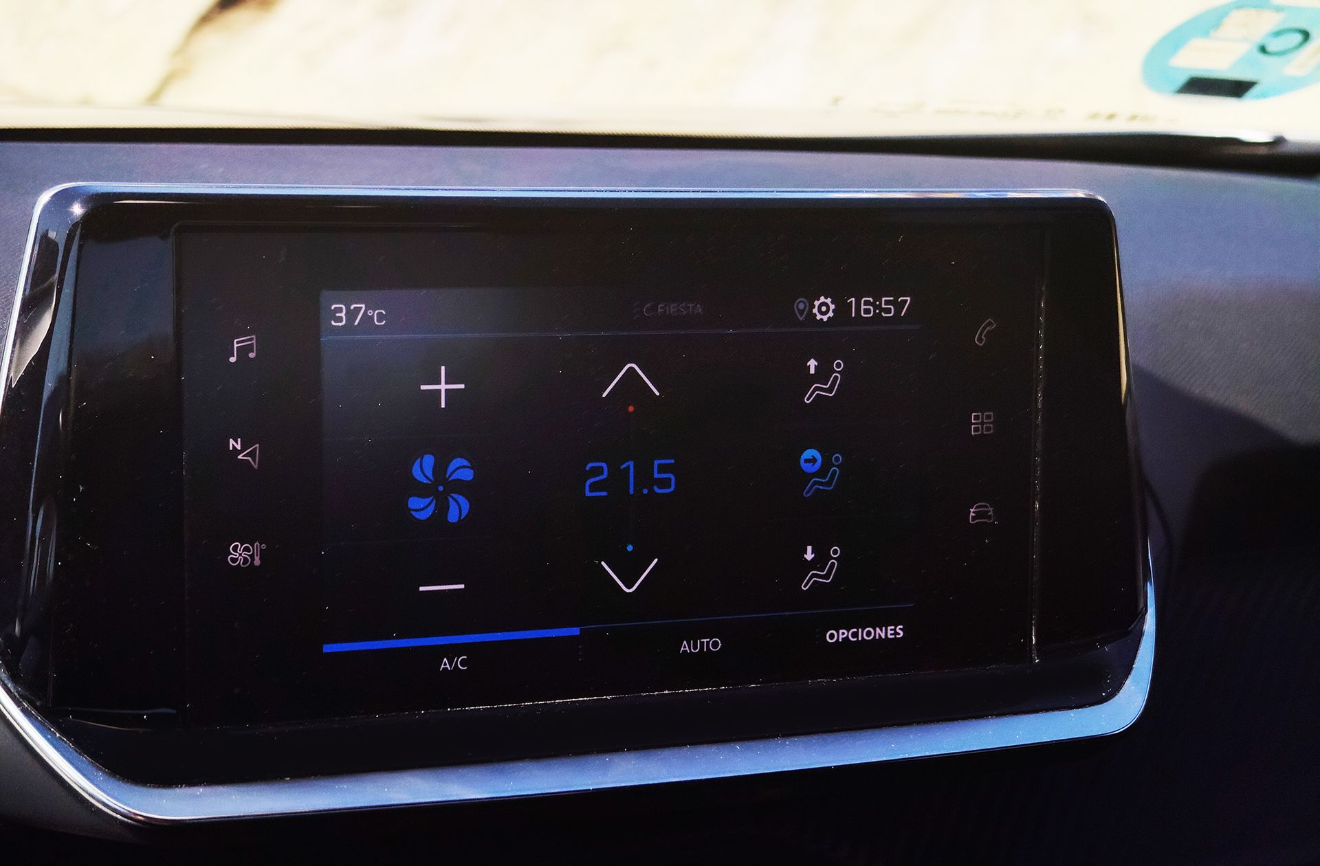 Peugeot 2008 PureTech 100 Active Pack - foto 26