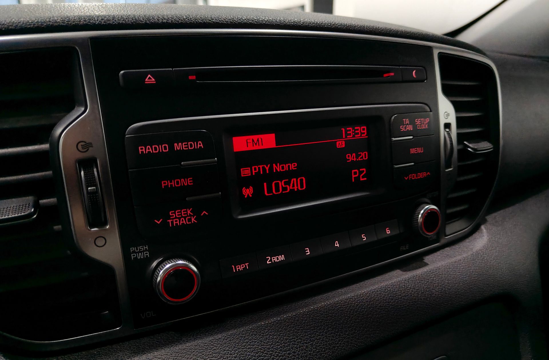 Kia Sportage 1.6 GDi Concept 4x2 - foto 29