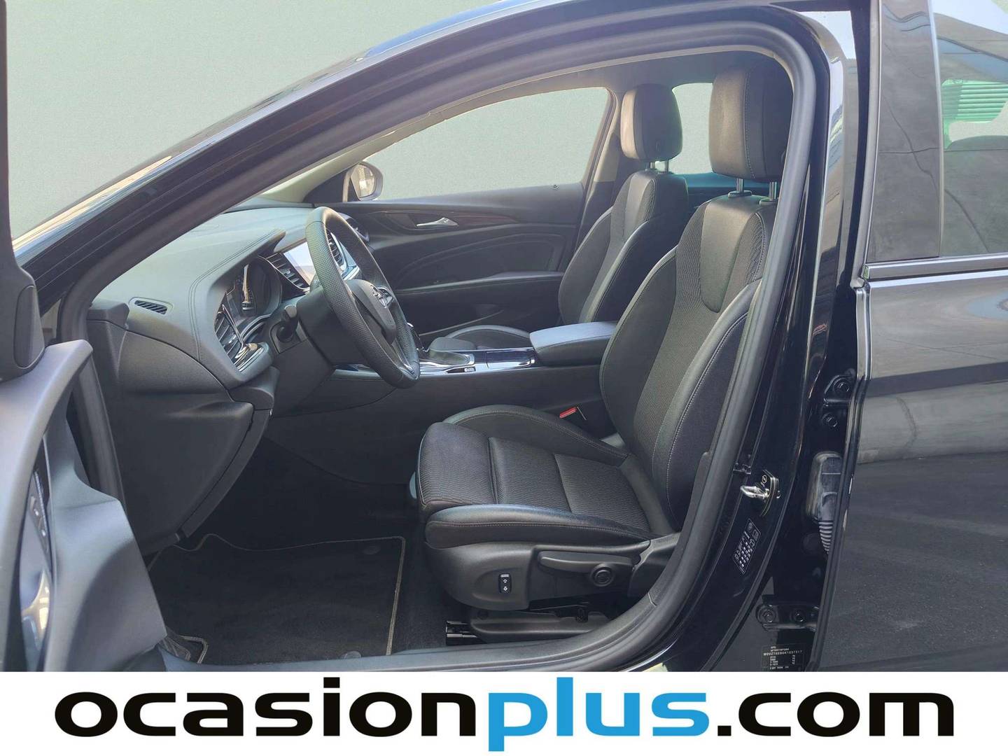 Foto asientos delanteros Opel Insignia OPEL Insignia ST 1.5 Turbo XFT Innovation Auto WLTP (165 CV)