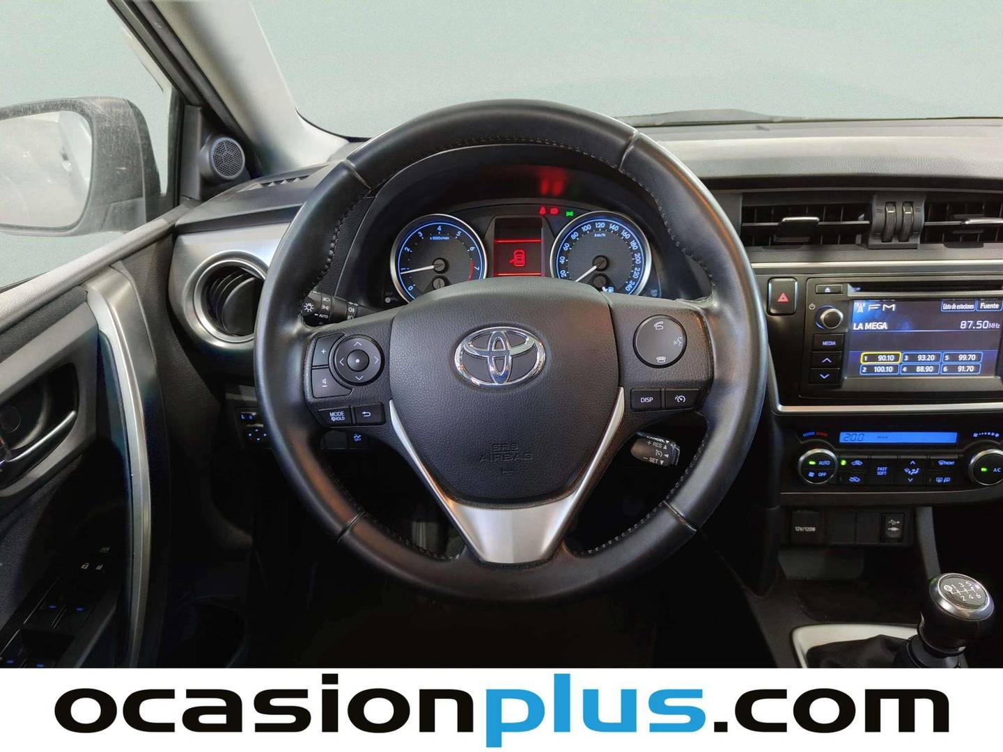 Extras del Toyota Auris Toyota Auris 130 Touring Sports Active (132 CV)