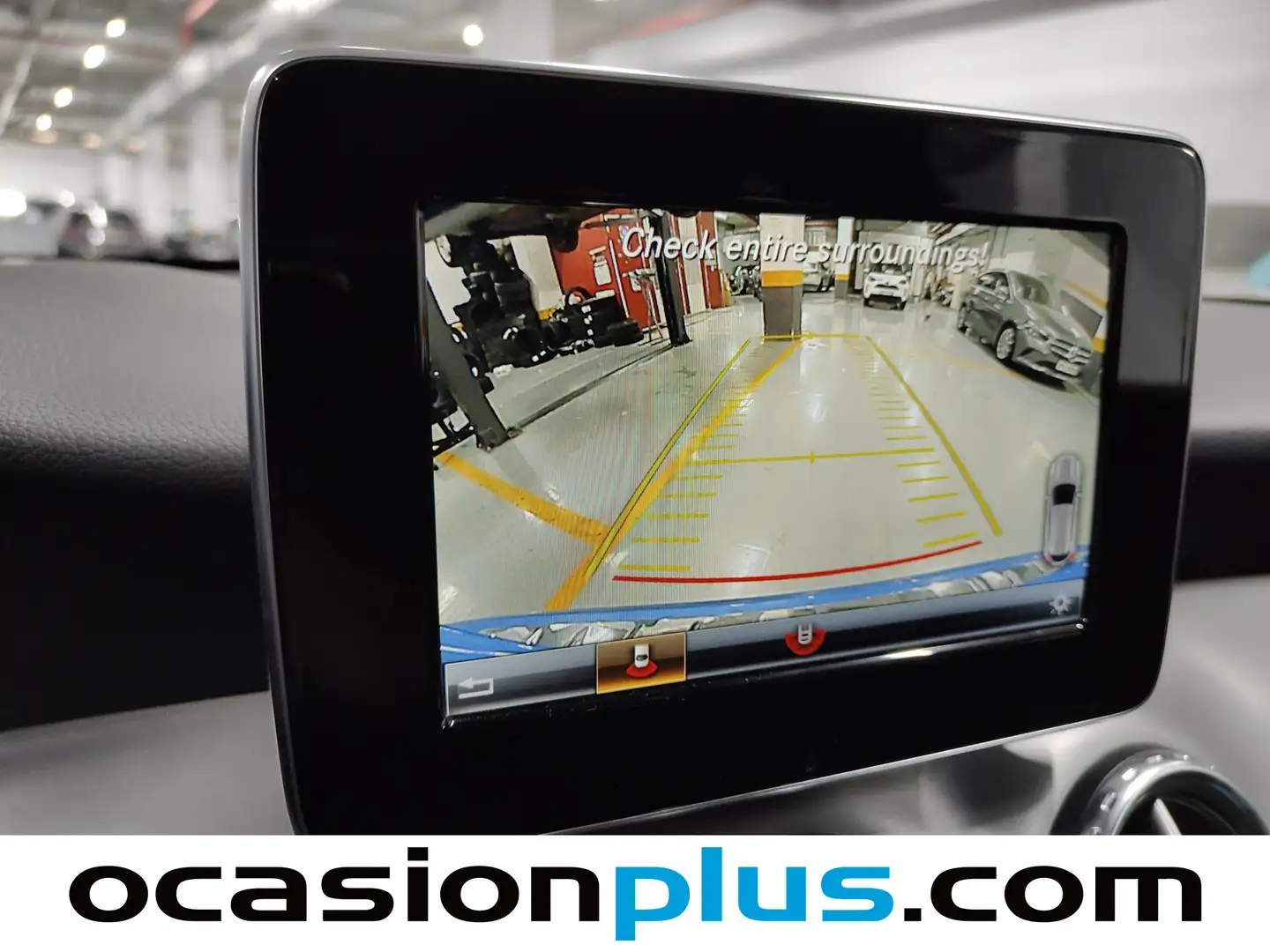 Foto Mercedes GLA Mercedes-Benz GLA GLA 200 AMG Line (156 CV)