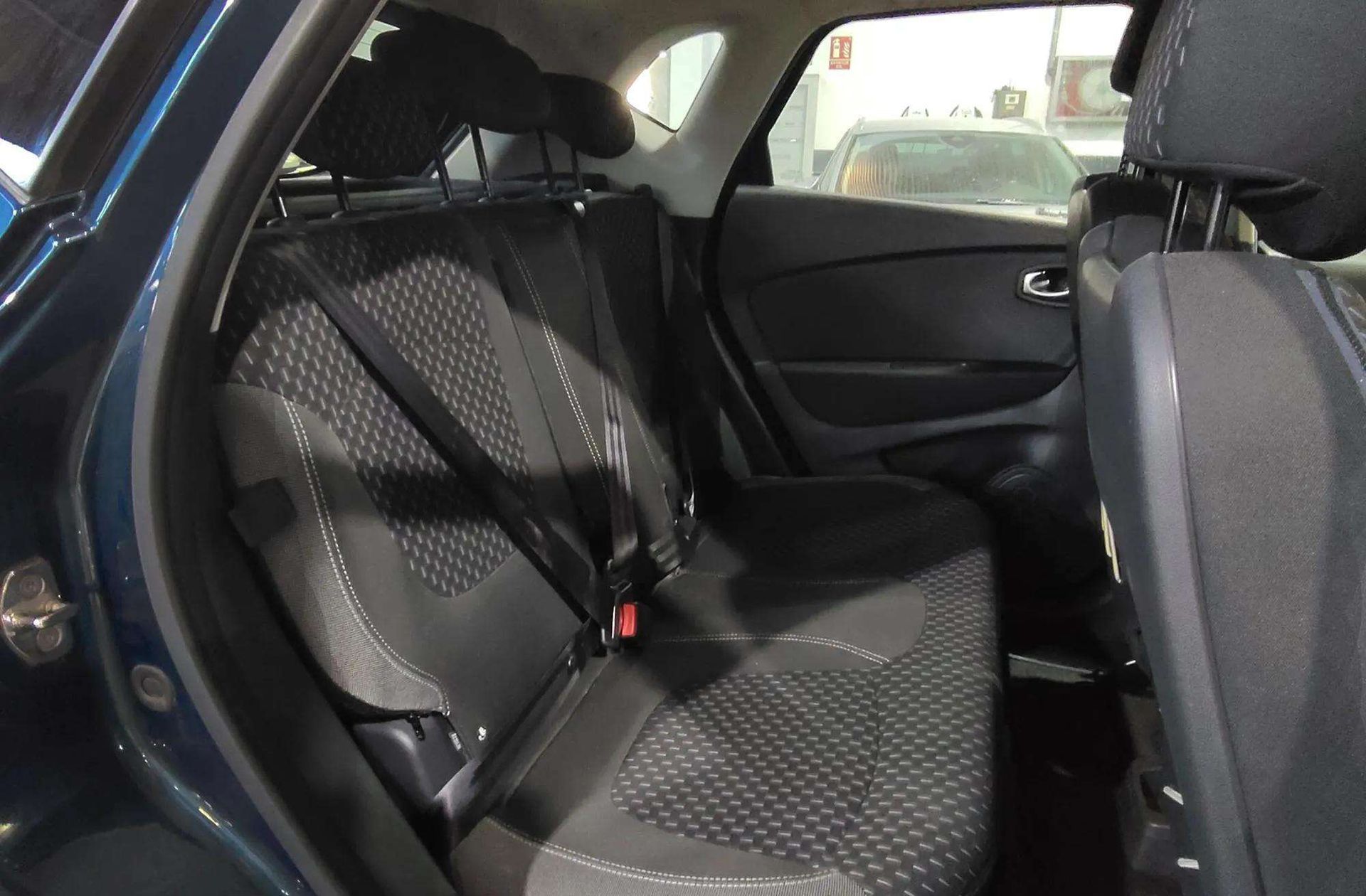 Renault Captur Zen TCe GPF EDC - foto 16