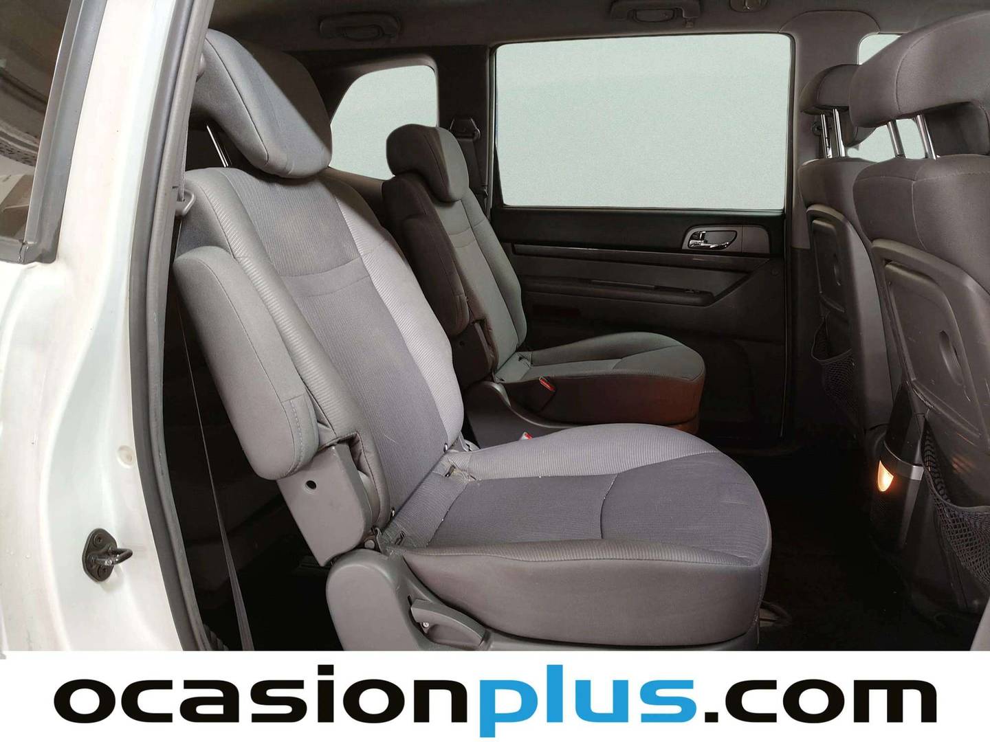 Foto SsangYong Rodius Ssangyong Rodius 2.0 e-Xdi Premium Auto (155 CV) 7 Plazas
