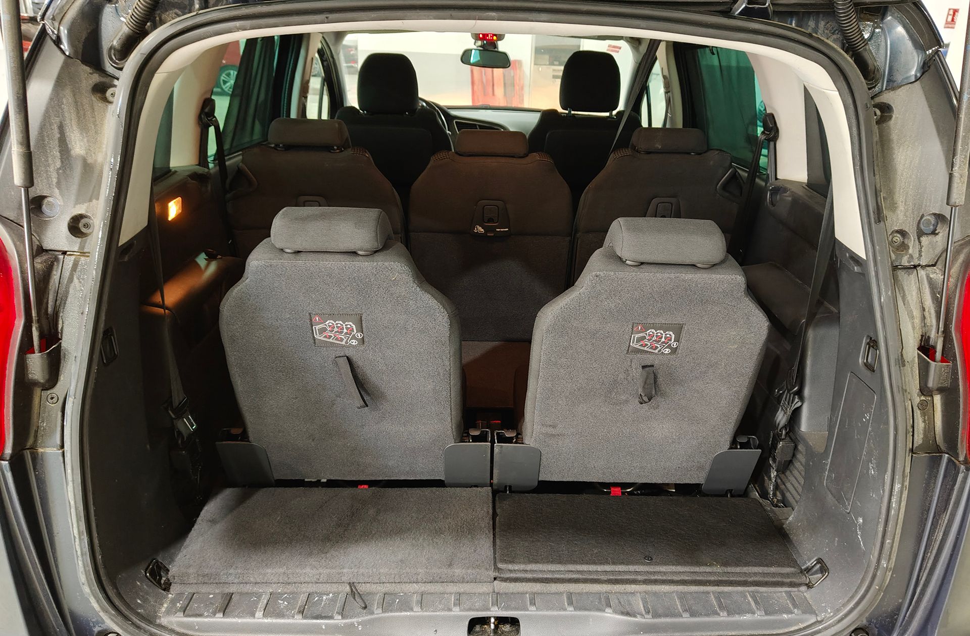Peugeot 5008 1.2 PureTech Style 7 plazas - foto 16