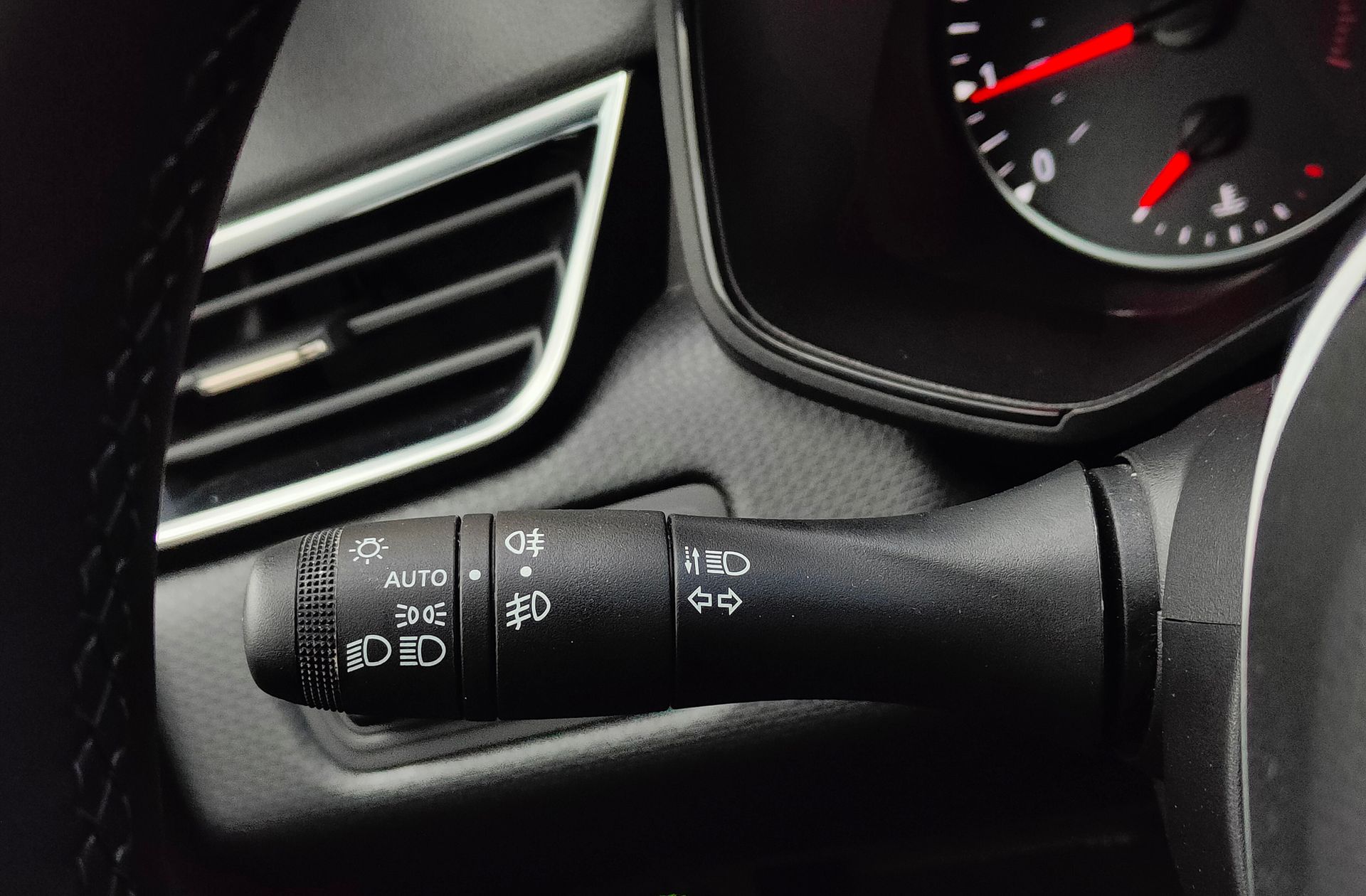 Renault Clio Equilibre TCe GLP - foto 25