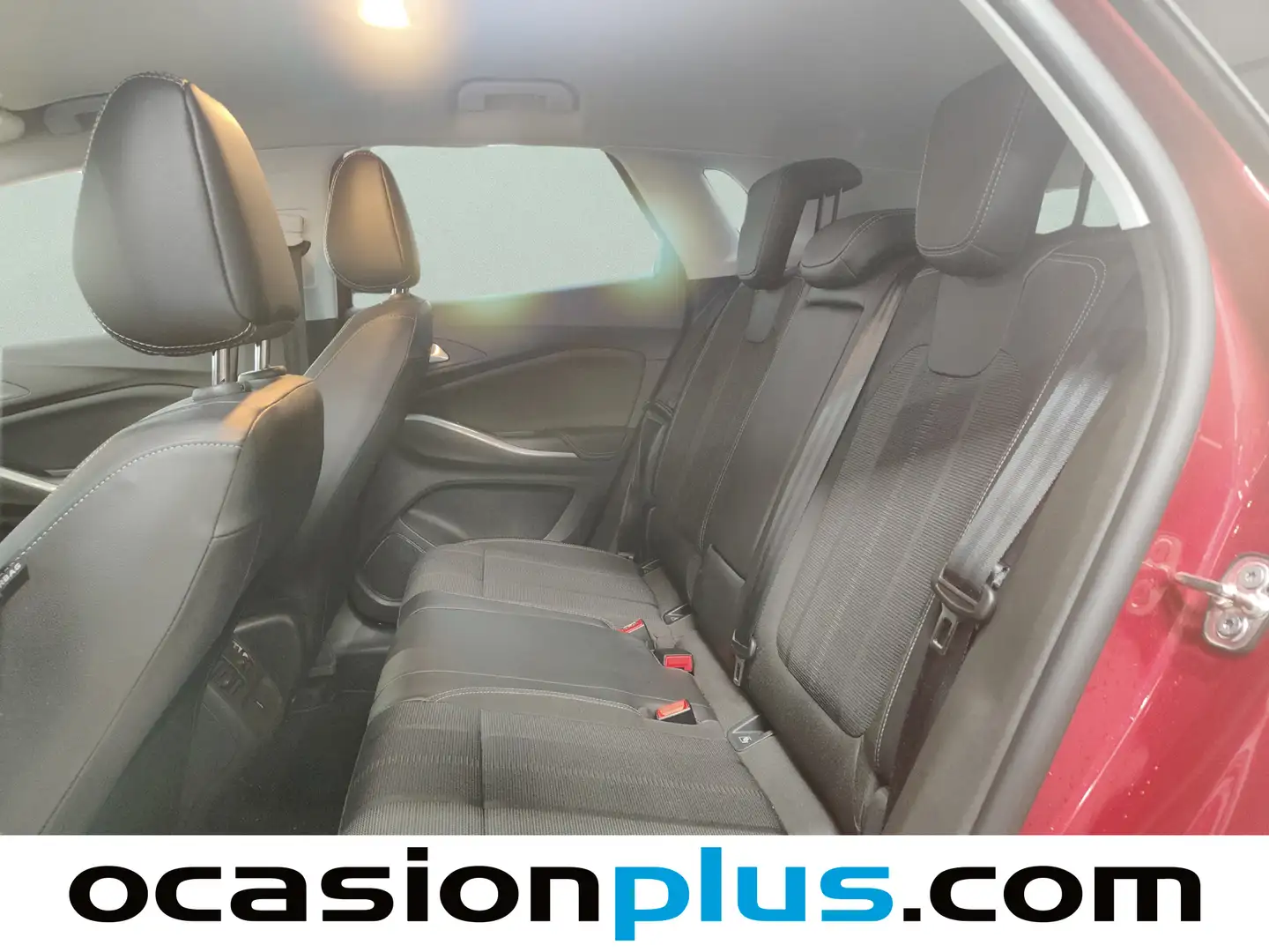 Foto Opel Grandland Opel Grandland 1.2T XHT Hybrid S&S GS eDCT6 (136 CV)