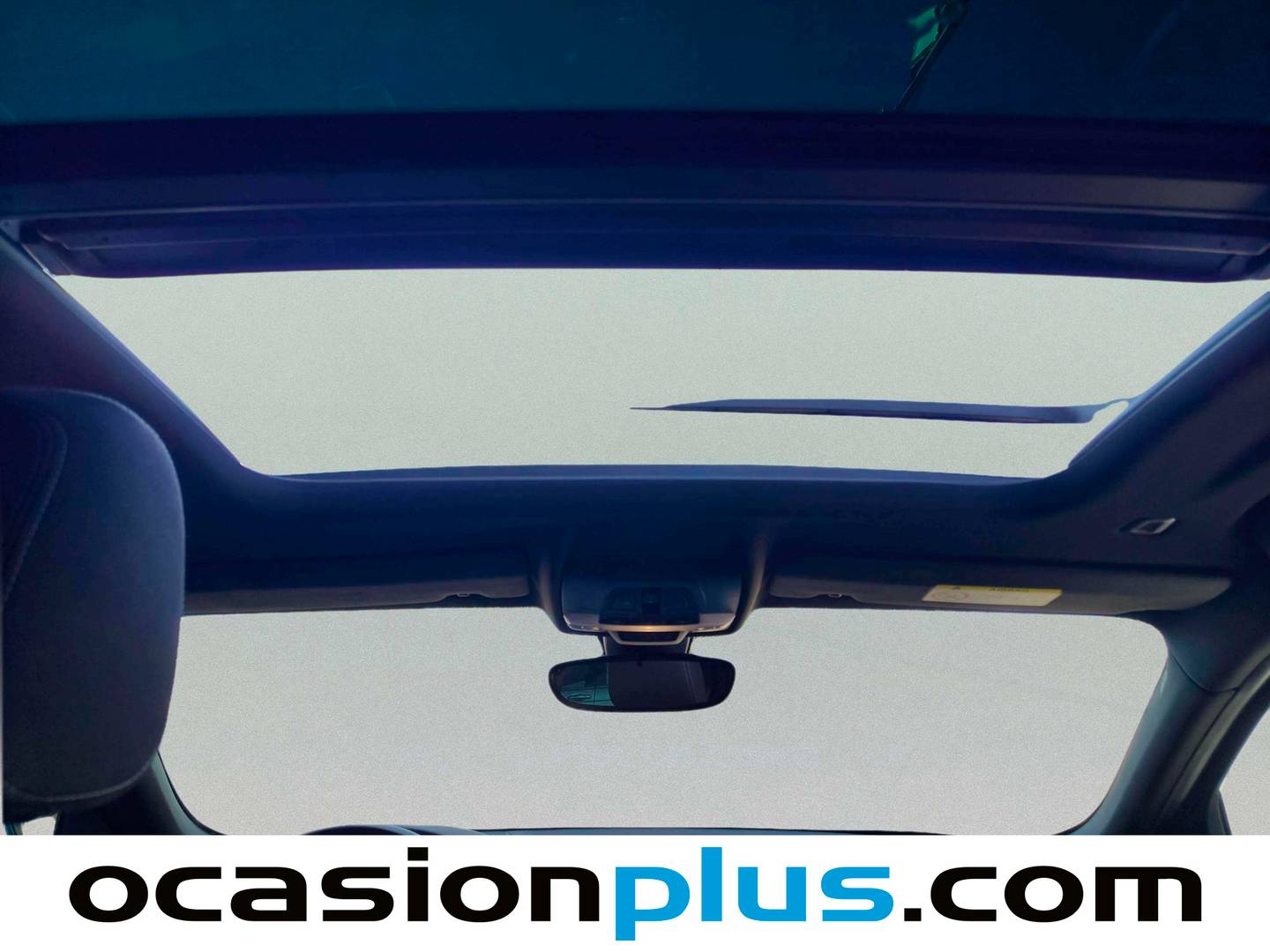 Extras y acabados del BMW X2 BMW X2 sDrive18i (136 CV)