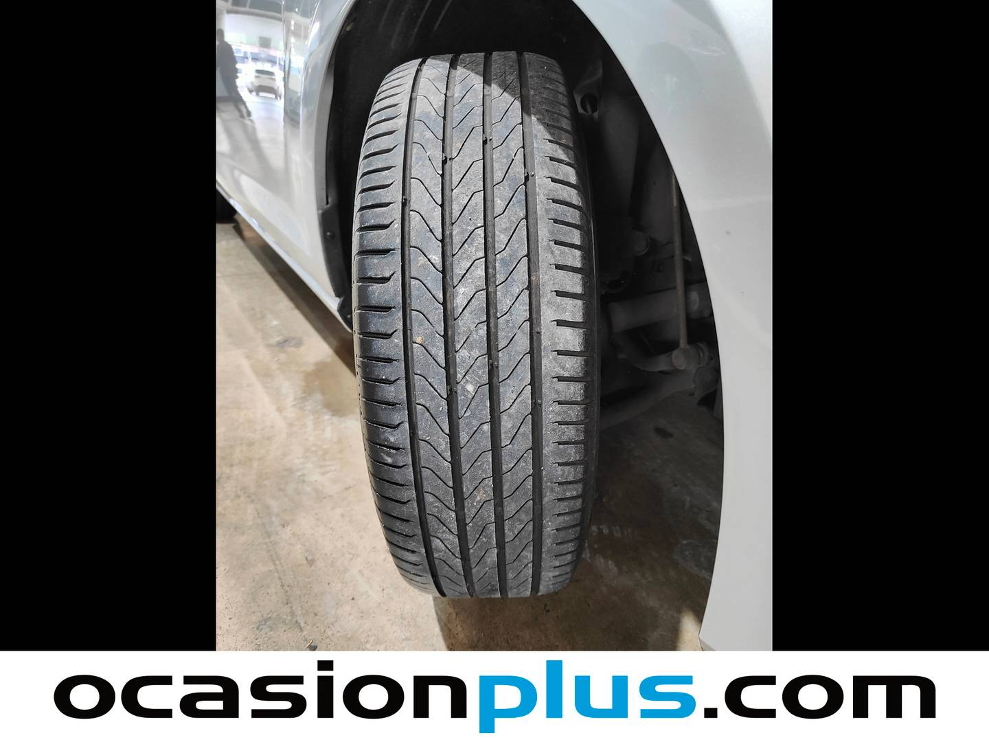 Foto Volkswagen Golf Volkswagen Golf Business 1.6 TDI CR BMT (110 CV)