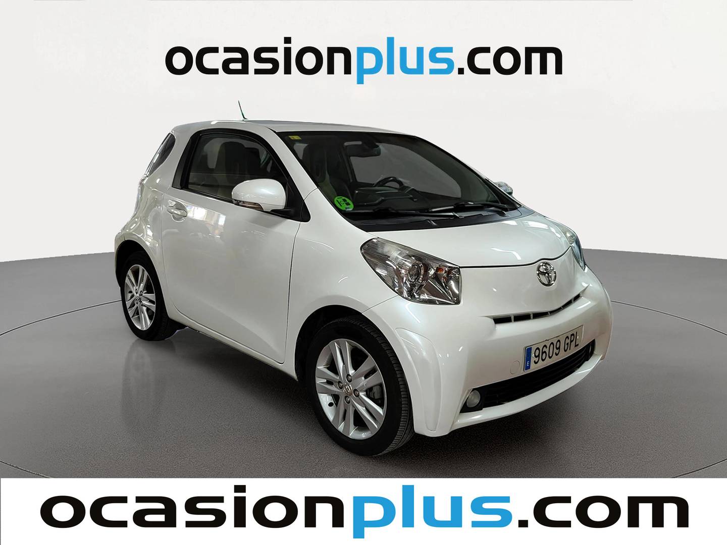 Foto delantera Toyota iQ Toyota IQ iQ2 1.33 Stop Start (99 CV) derecha