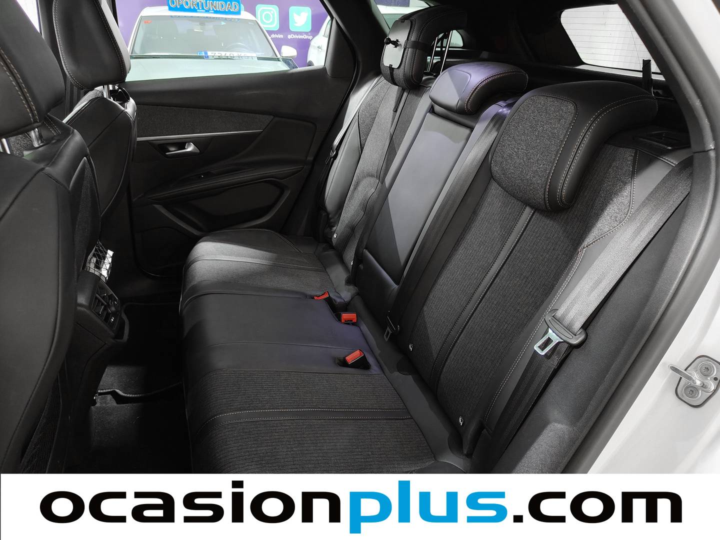 Foto asientos traseros Peugeot 3008 Peugeot 3008 THP 165 GT Line S&S Auto (165 CV)