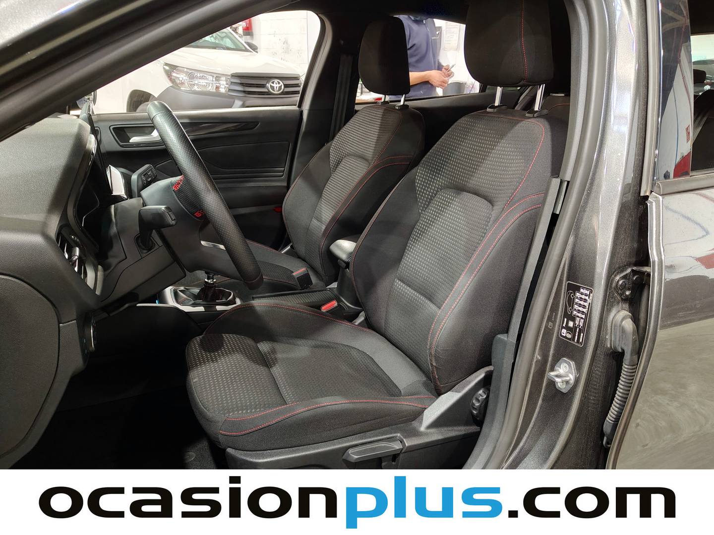 Foto asientos delanteros Ford Focus Ford Focus 1.0 Ecoboost MHEV ST-Line  (155 CV)