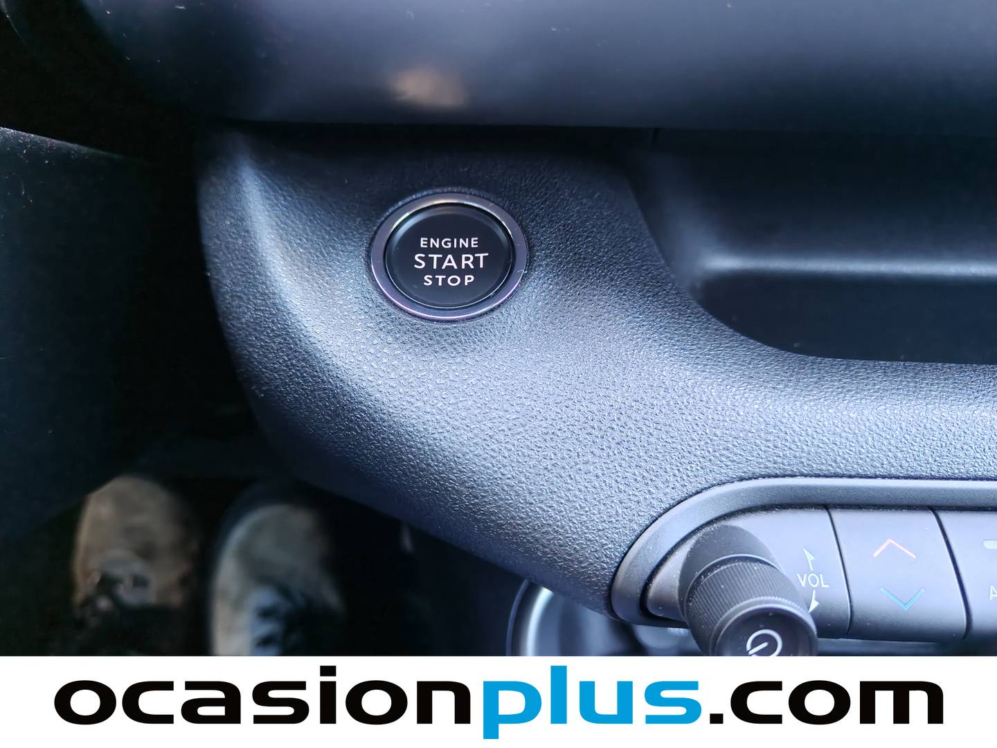 Foto Jeep Avenger Jeep Avenger 1.2 G Summit (100 CV)