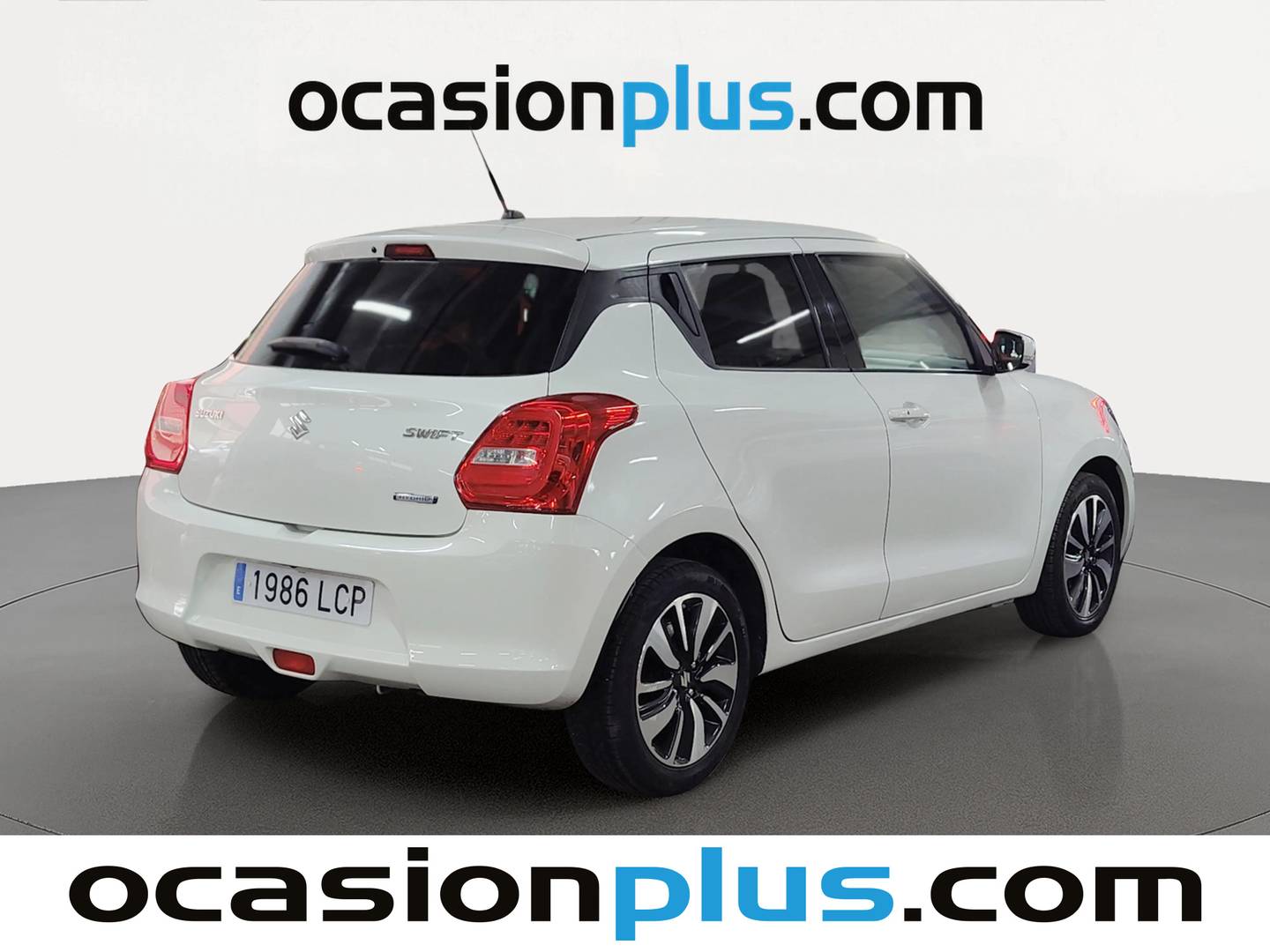 Foto trasera Suzuki Swift Suzuki Swift 1.2 Mild Hybrid GLX (90 CV) derecha
