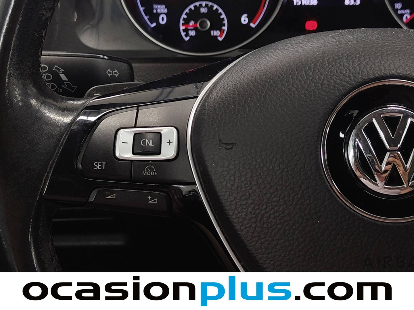 Extras del Volkswagen Golf Volkswagen Golf Business & Navi 1.6 TDI (115 CV) DSG