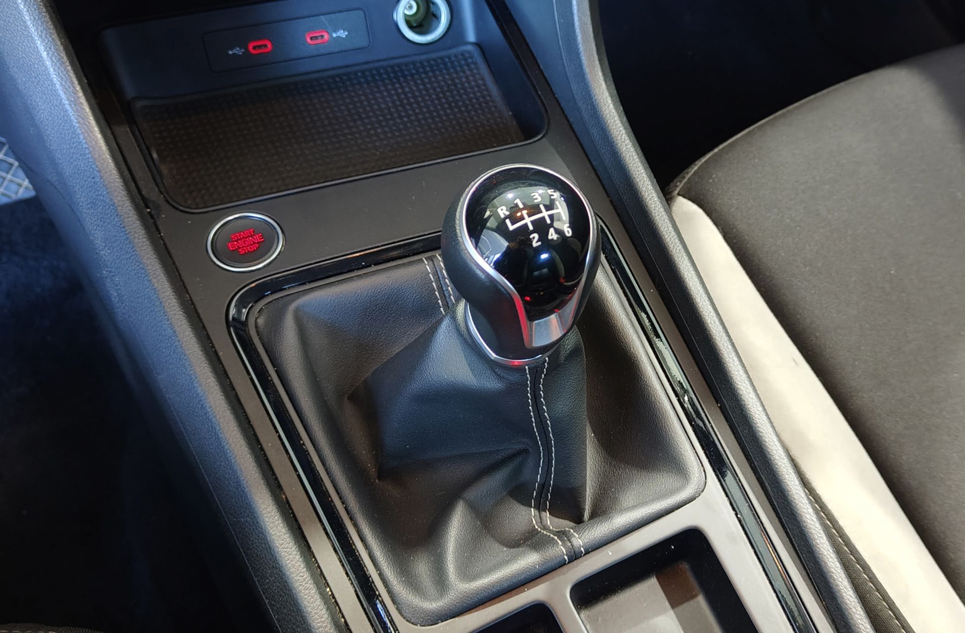SEAT Ateca 1.0 TSI Reference - foto 5