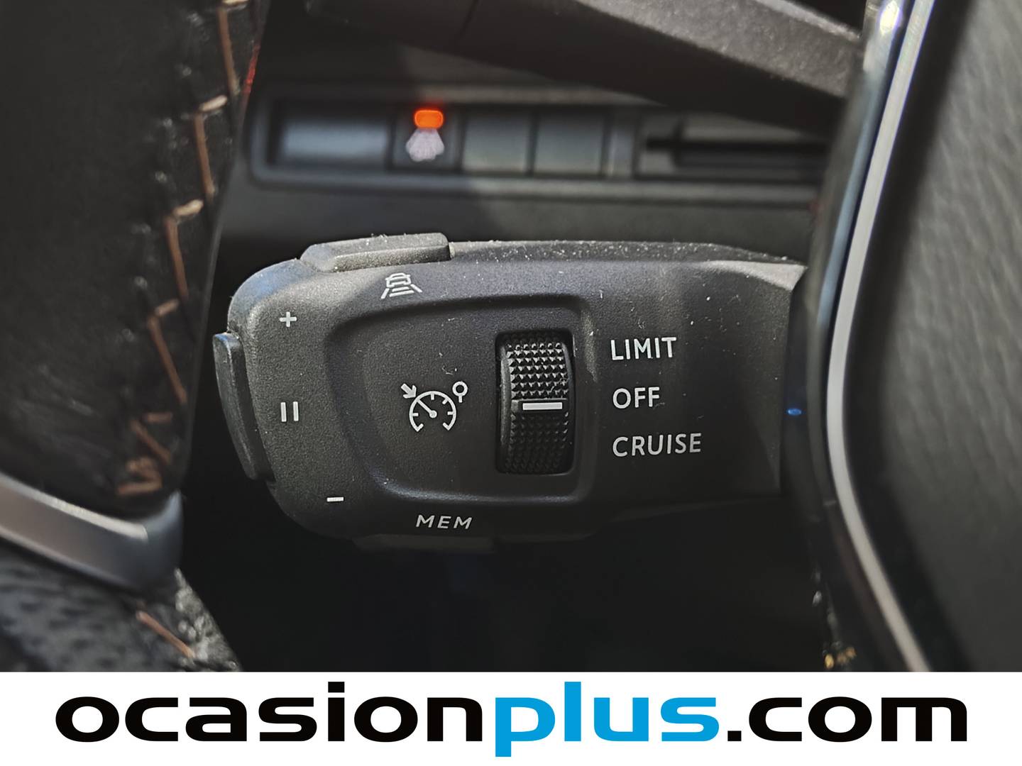 Foto Peugeot 3008 Peugeot 3008 PureTech 130 S&S GT (130 CV)