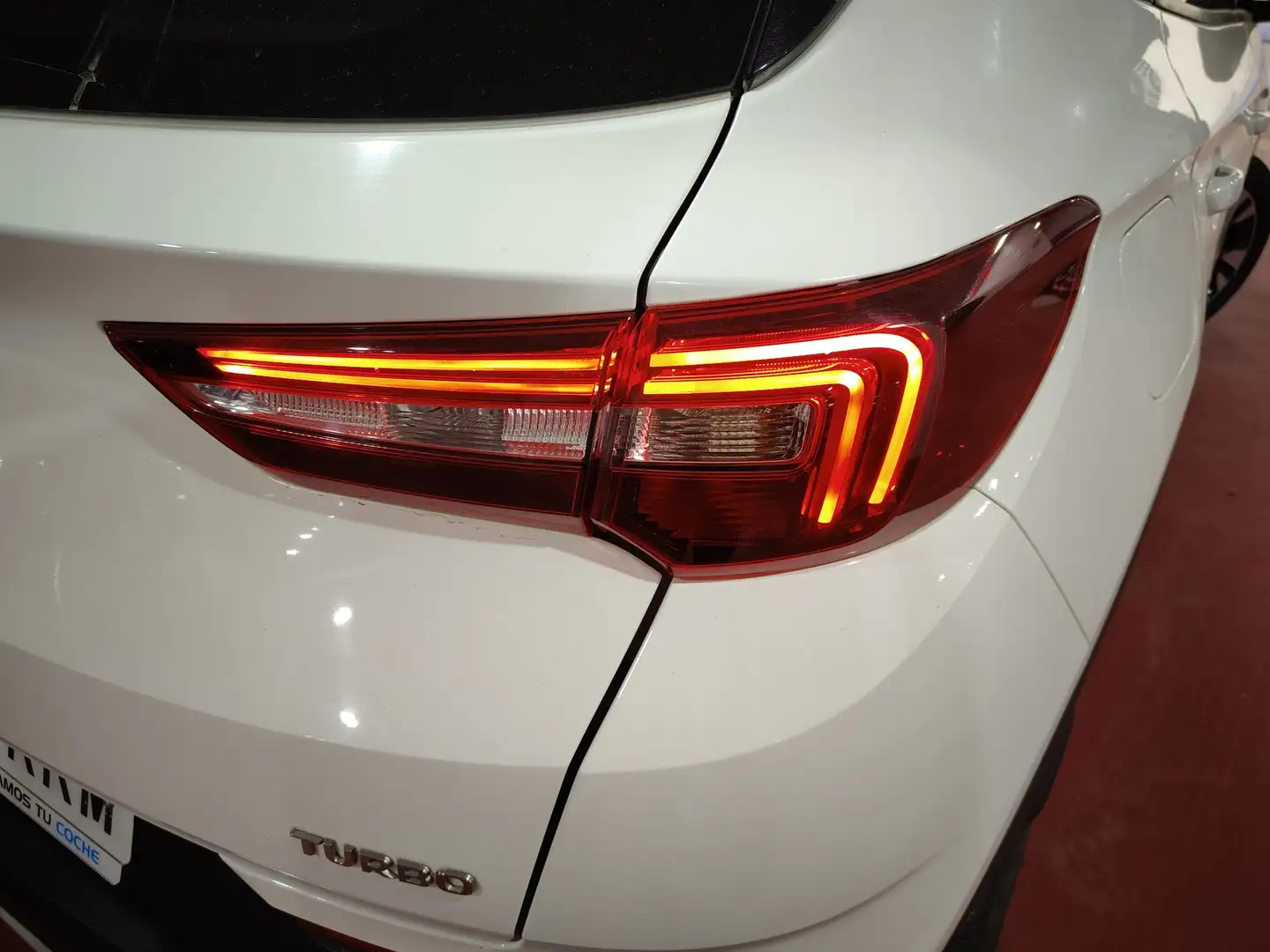 Foto Opel Grandland X Opel Grandland X 1.2 Turbo S&S ecoTEC Excellence (130 CV)