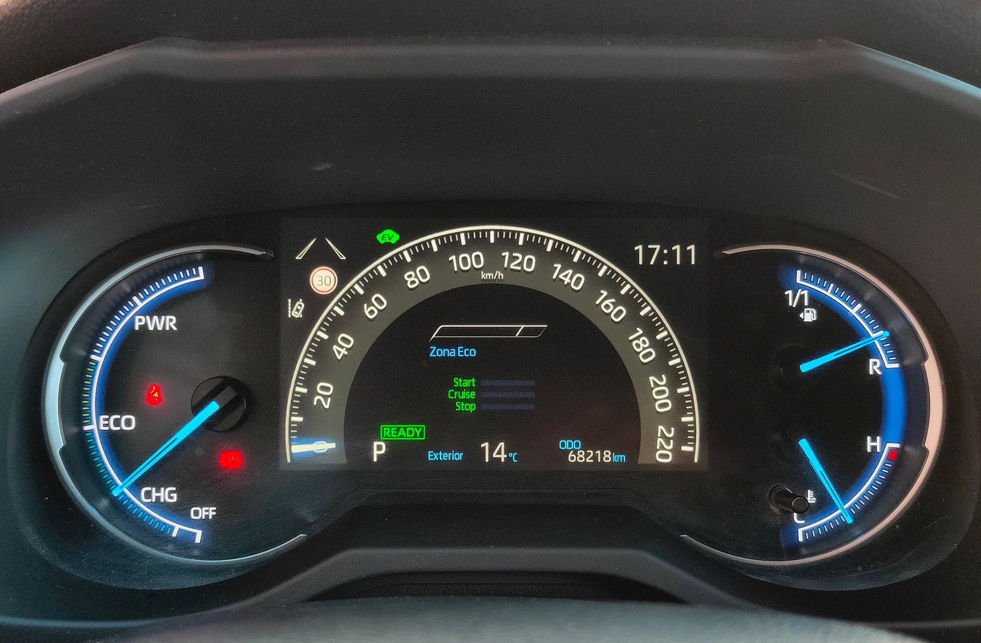 Toyota RAV4 2.5l hybrid Feel! - foto 25