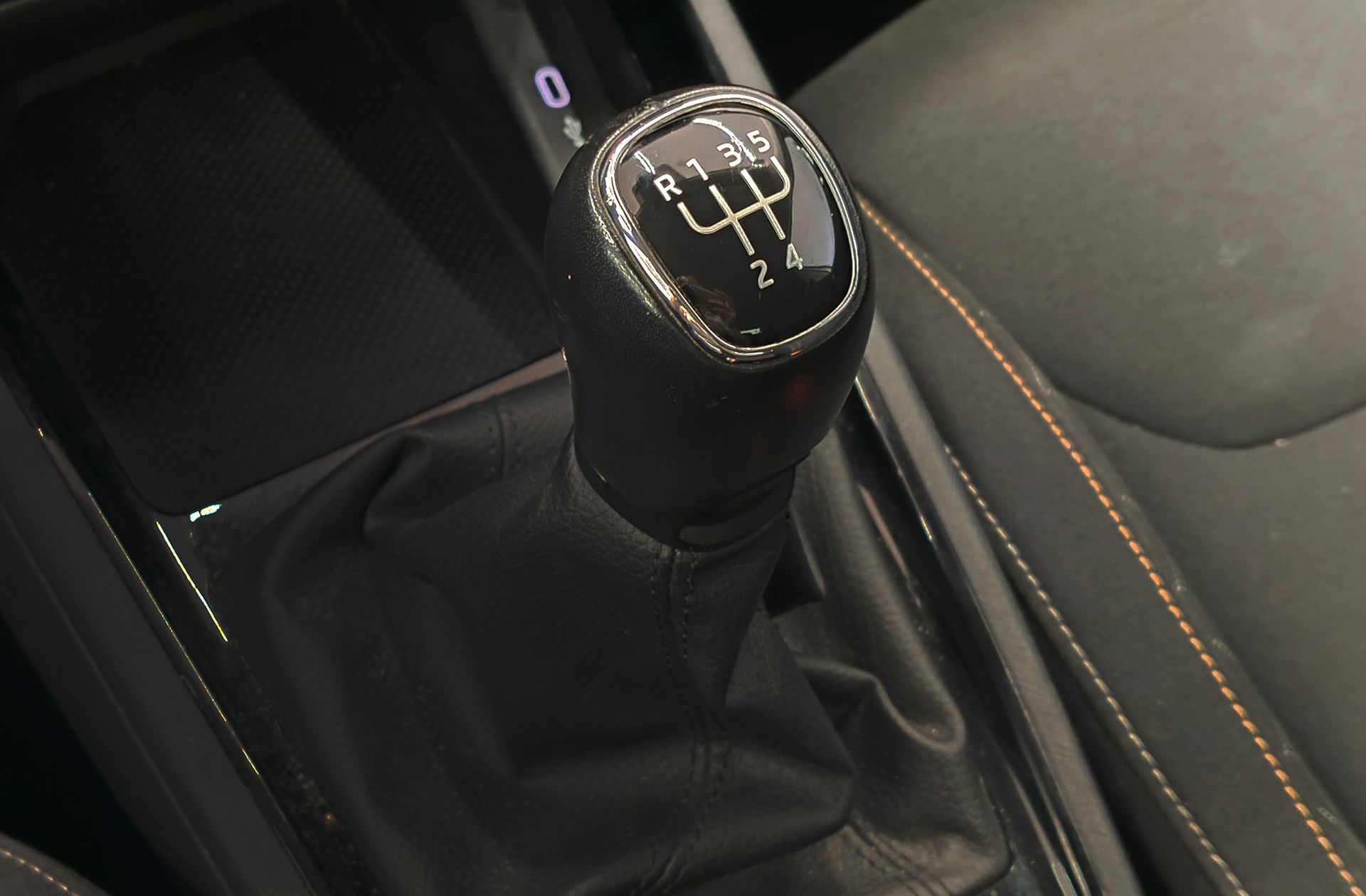 Škoda Kamiq 1.0 TSI Ambition - foto 5