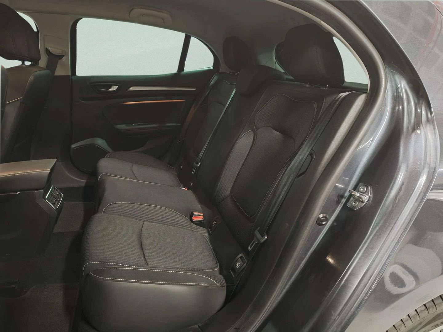 Foto asientos traseros Renault Mégane Renault Megane Zen TCe (140 CV) GPF