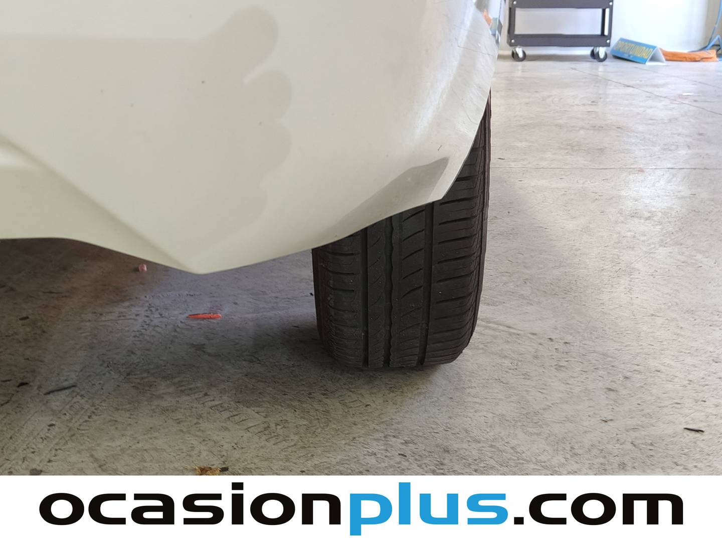 Foto Citroën C-Elysée Citroen C-Elysee BlueHDi 100 Feel  (102 CV)