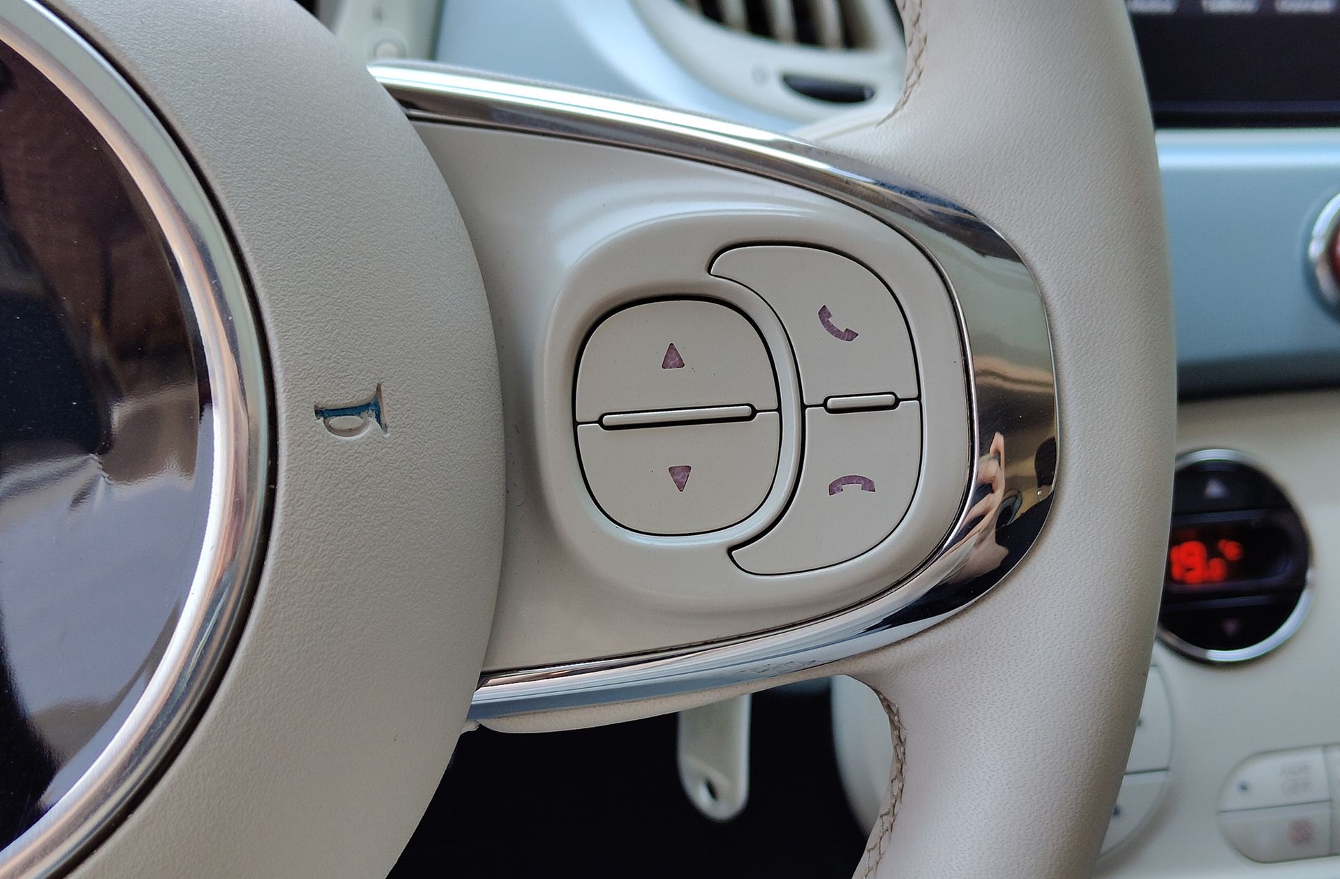 Fiat 500 1.0 Hybrid Dolcevita - foto 23