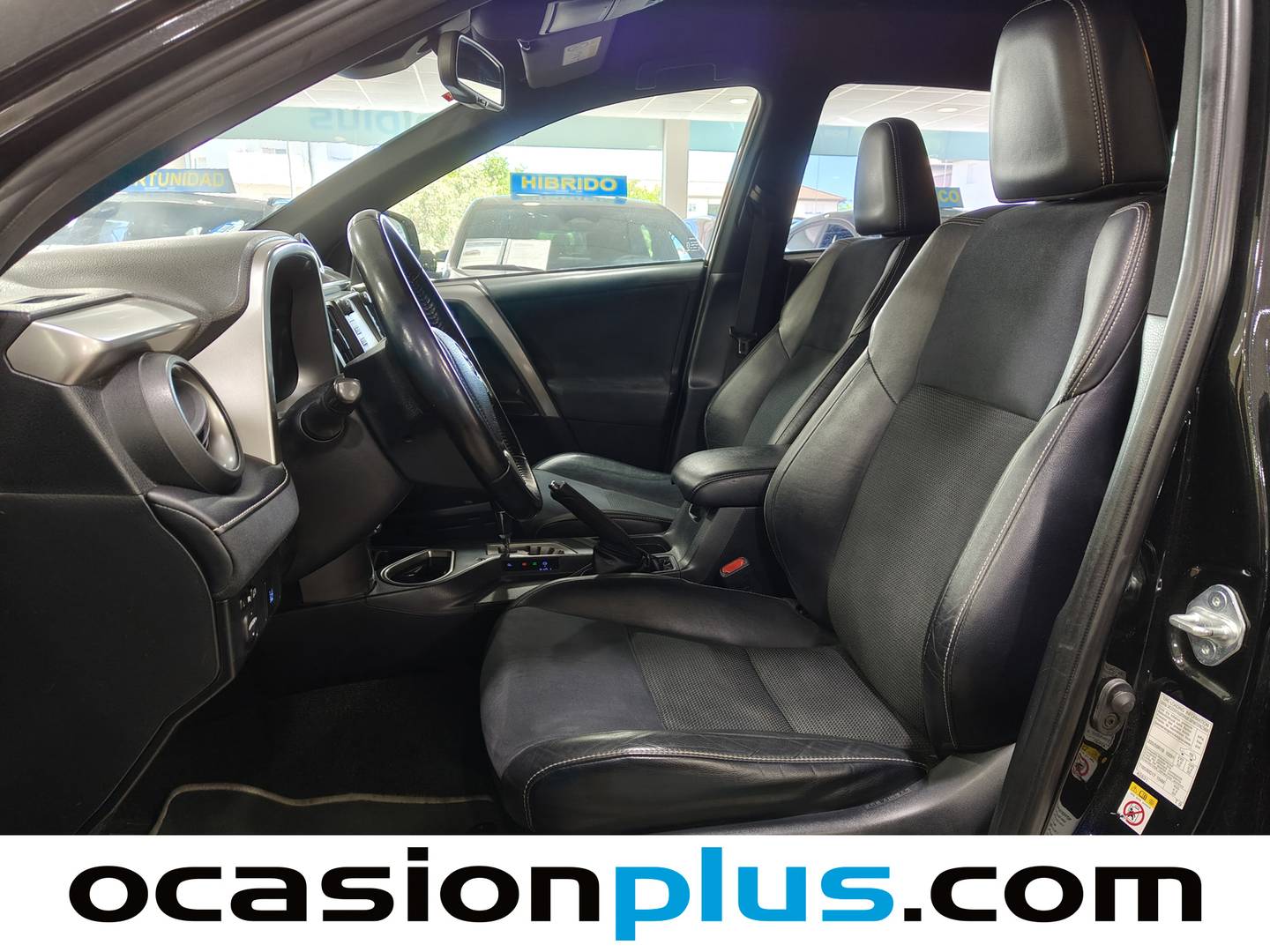 Foto asientos delanteros Toyota Rav4 Toyota Rav4 2.5l hybrid Feel! 2WD (197 CV)