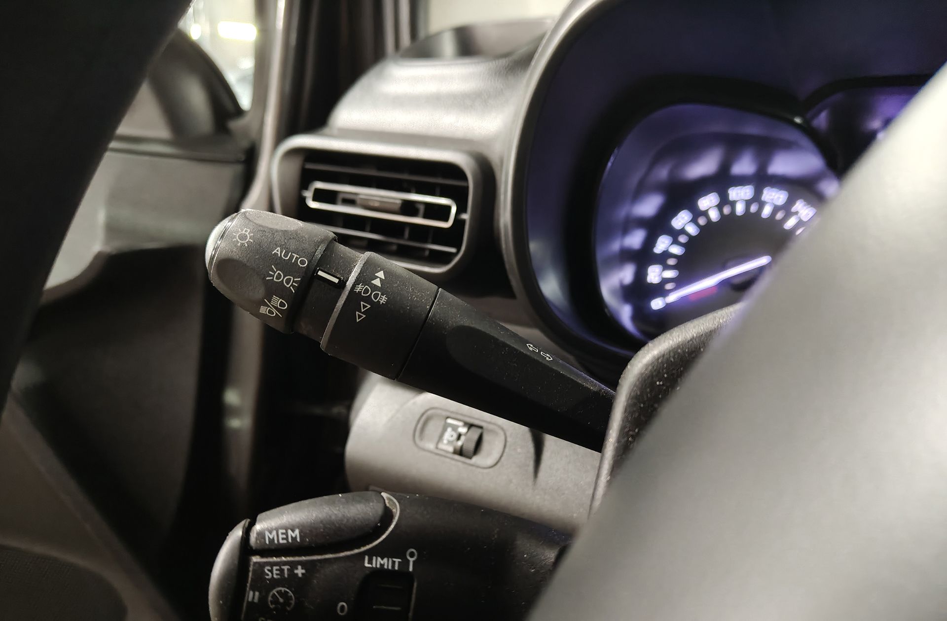Citroën Berlingo Combi PureTech 110 Talla M Feel - foto 26