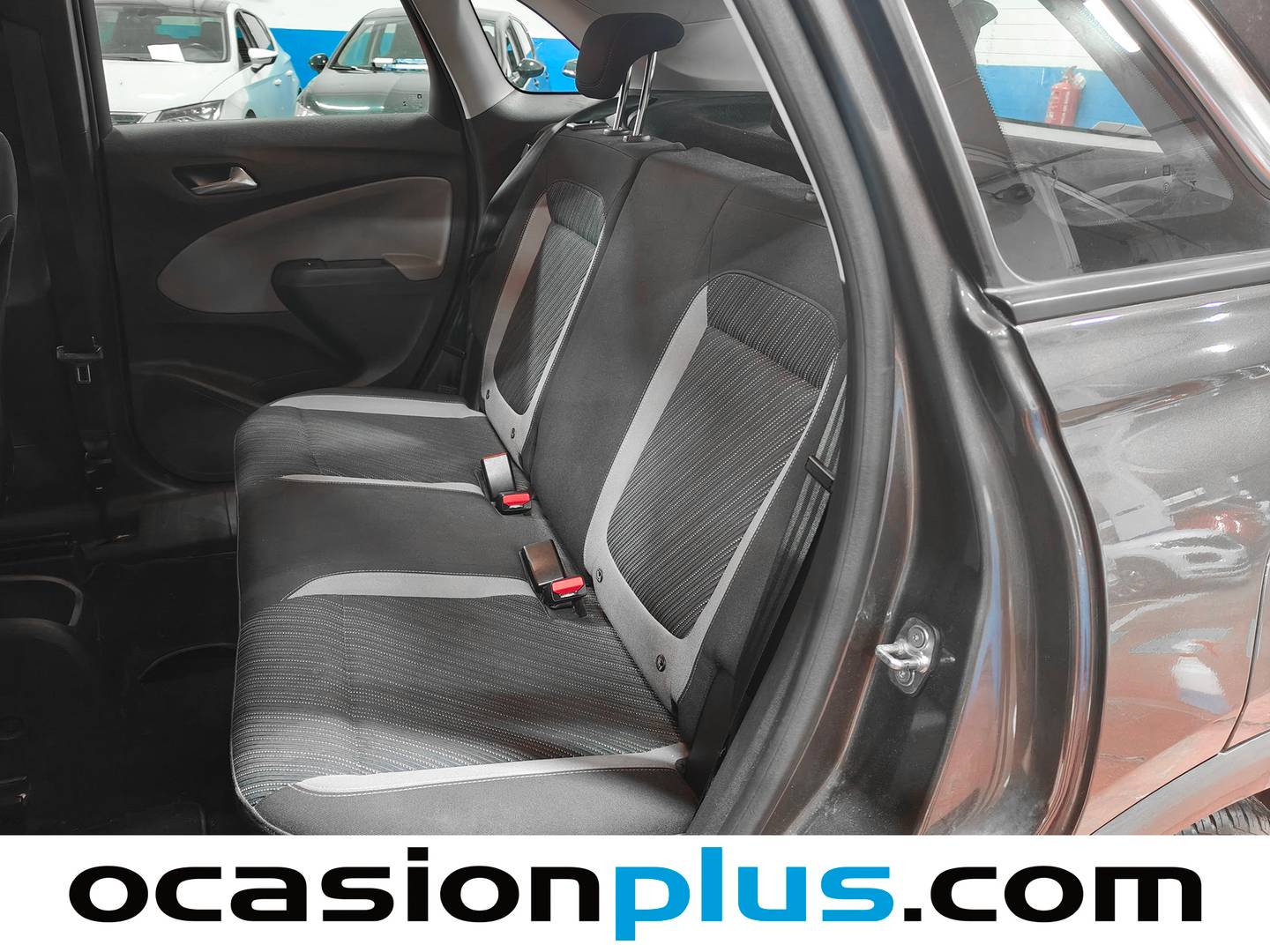 Foto asientos traseros Opel Crossland X Opel Crossland X 1.5 D S&S Design Line 120 Aniversario (102 CV)