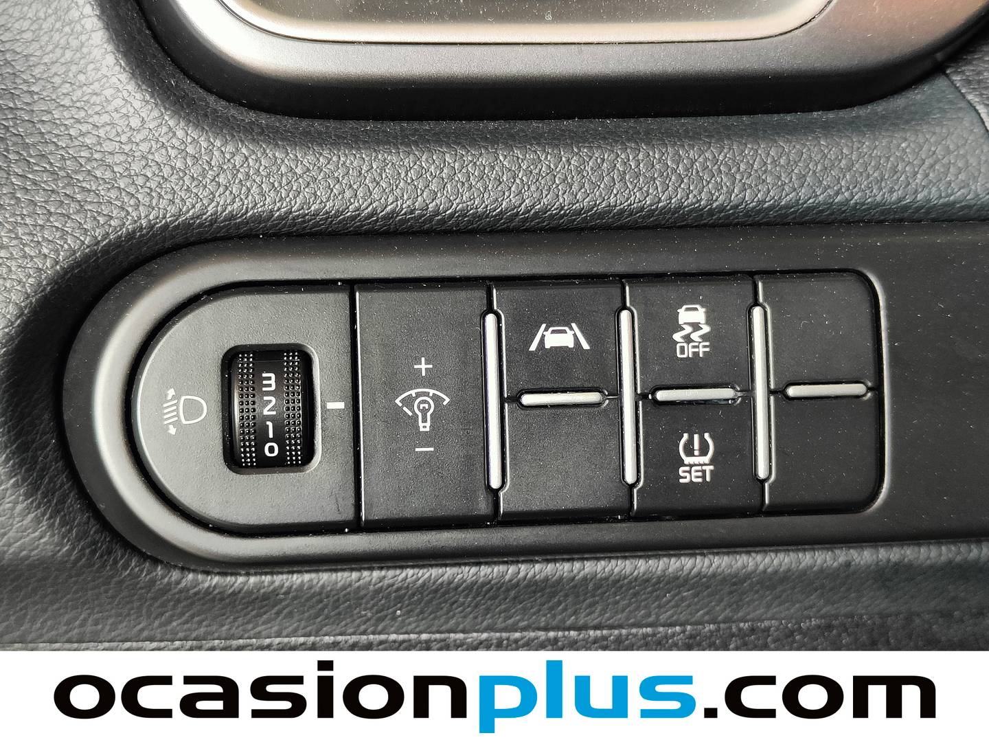 Extras del KIA Ceed KIA Ceed 1.6 MHEV iMT Drive (136 CV)