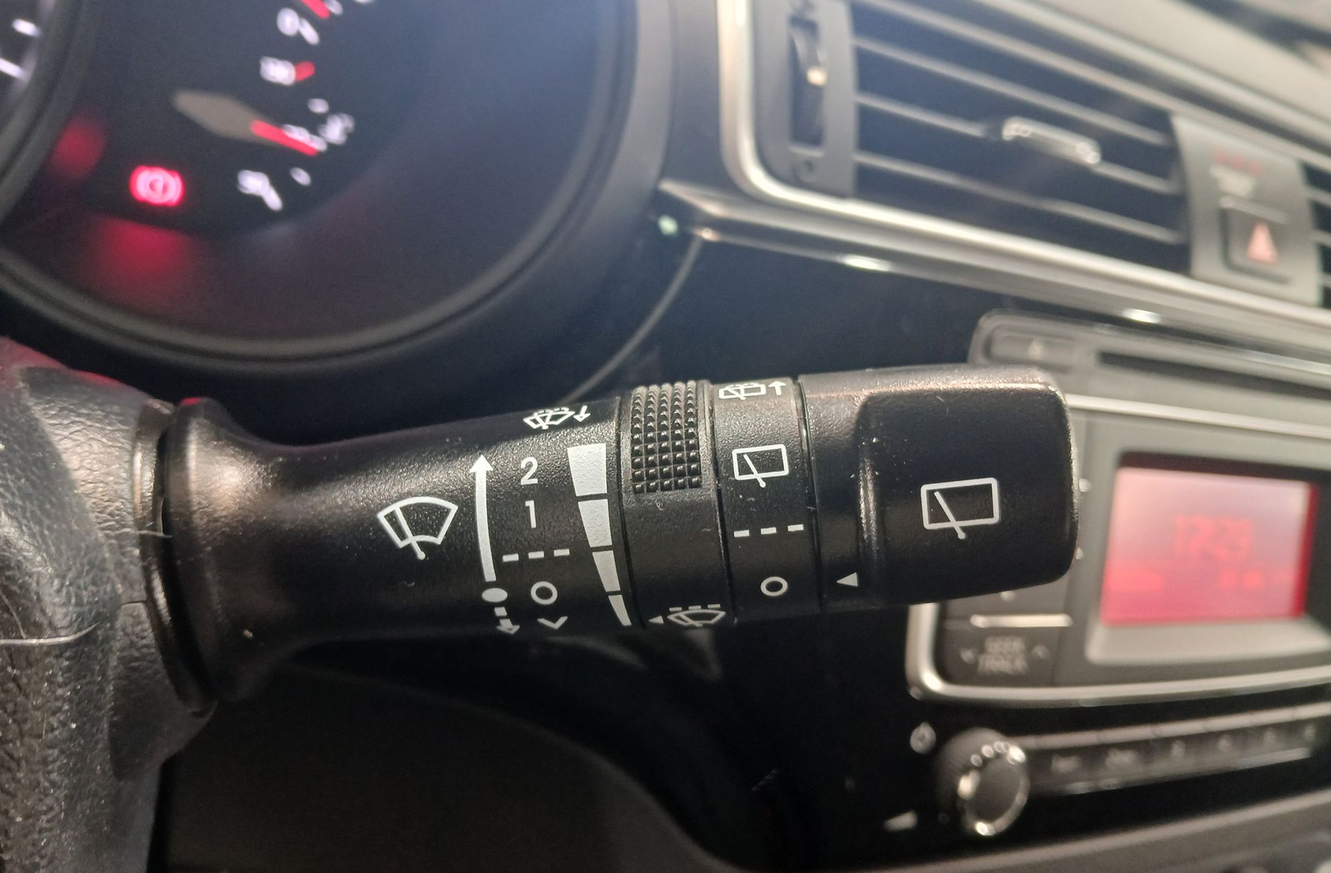 Kia Rio 1.2 Cvvt Tech - foto 22