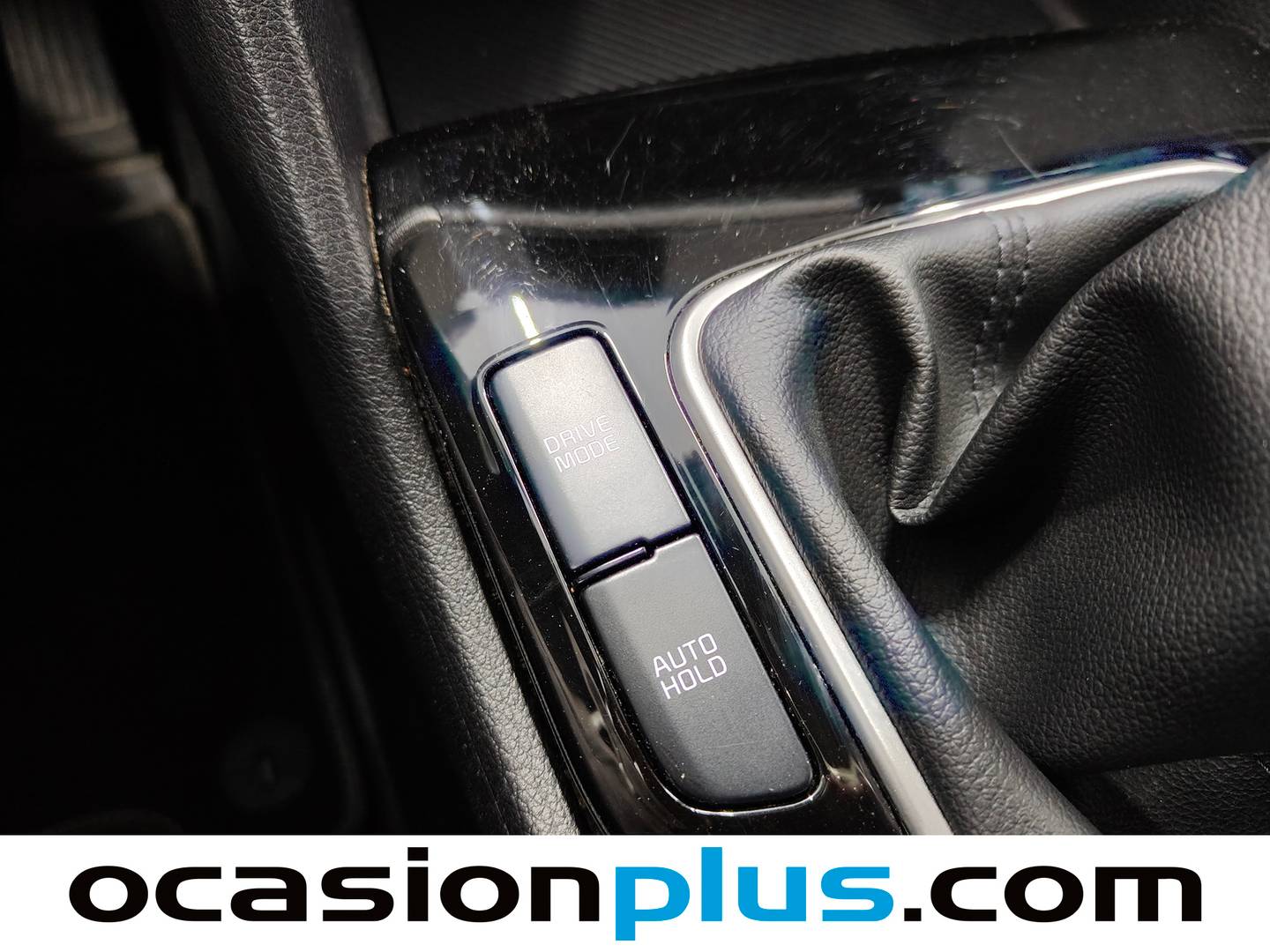 Accesorios del KIA Sportage KIA Sportage 1.6 T-GDi MHEV Drive 4x2 (150 CV)