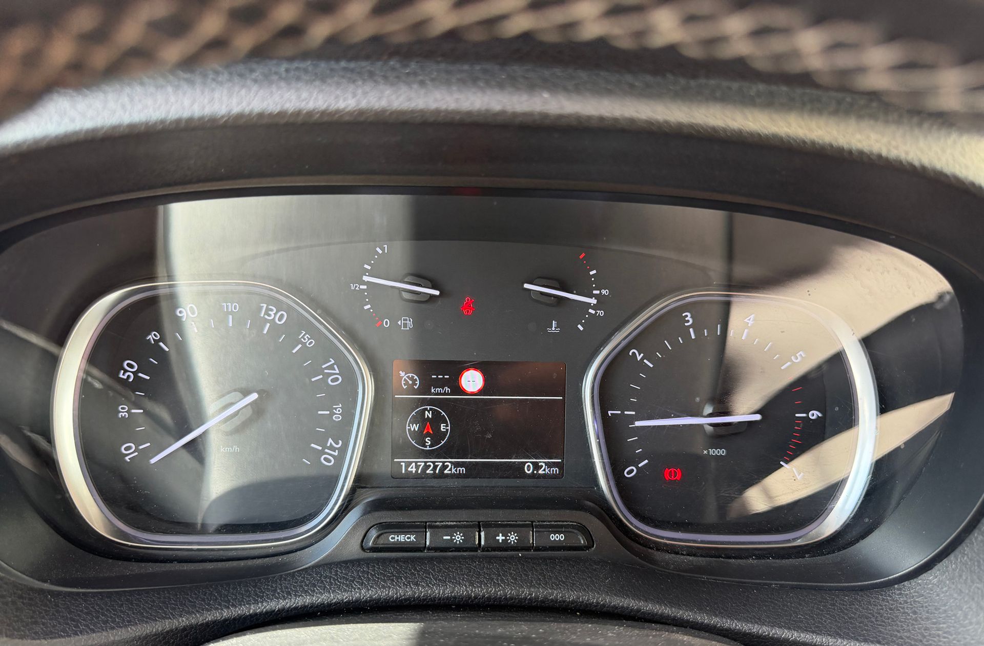 Citroën SpaceTourer BlueHDi 150 Feel Talla M 8 plazas - foto 22